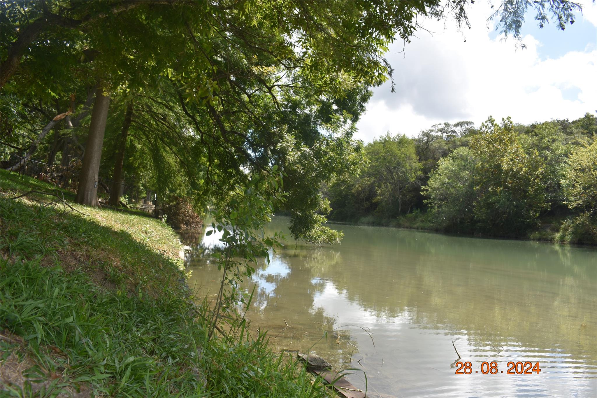 6836 River Rd Property Photo 8