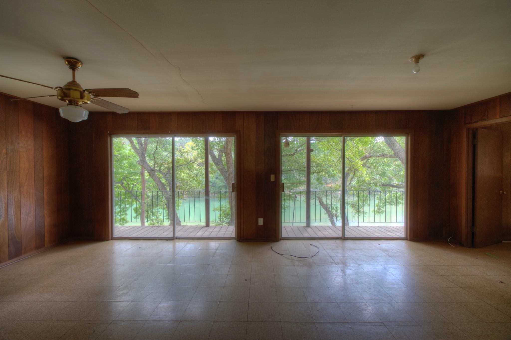 6836 River Rd Property Photo 17