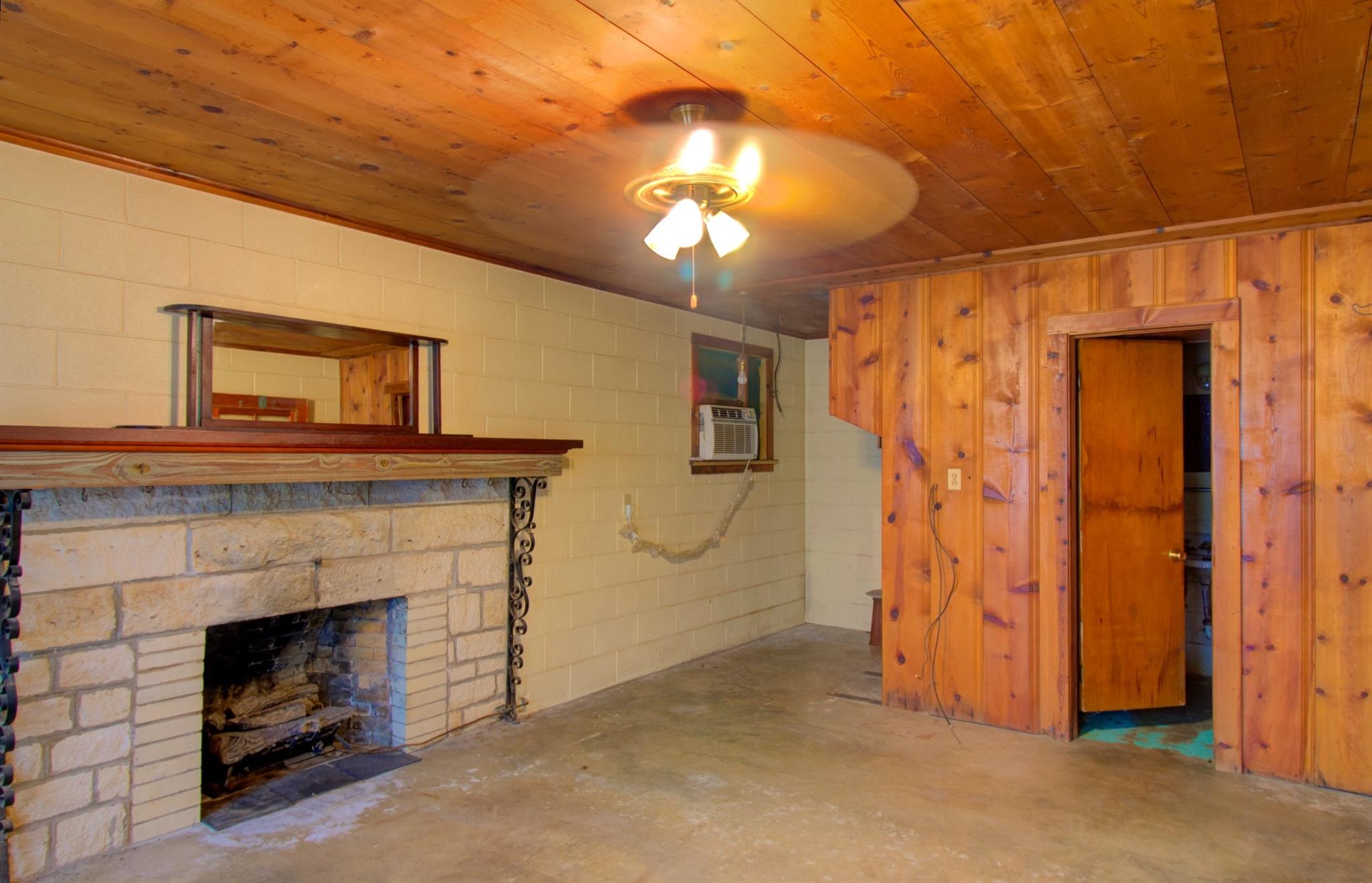 6836 River Rd Property Photo 29