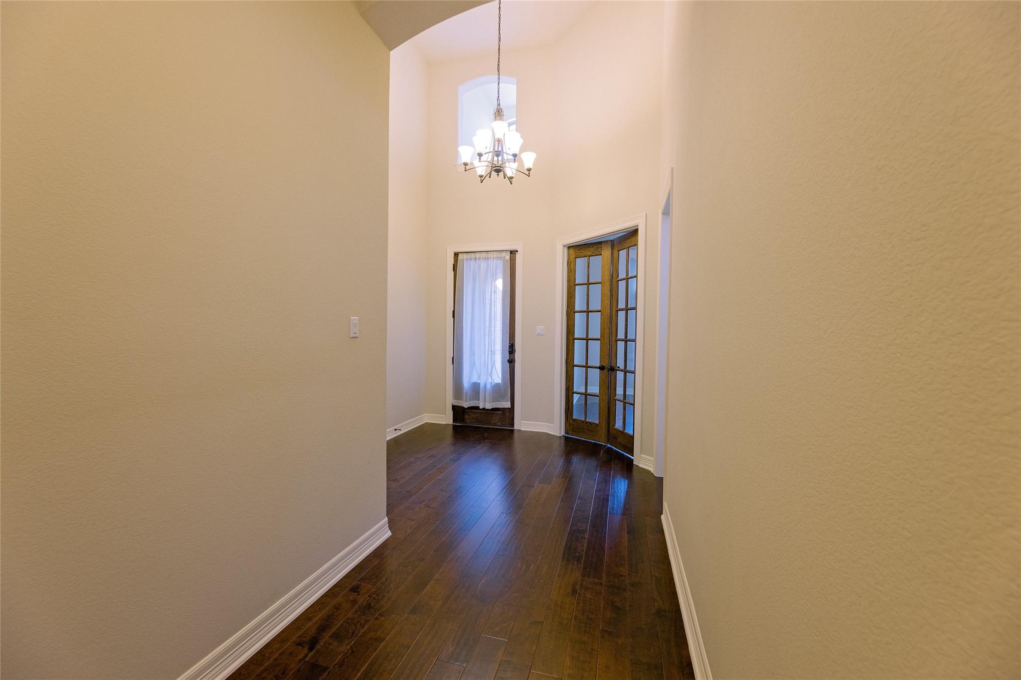 2268 Park Place Cir Property Photo 6