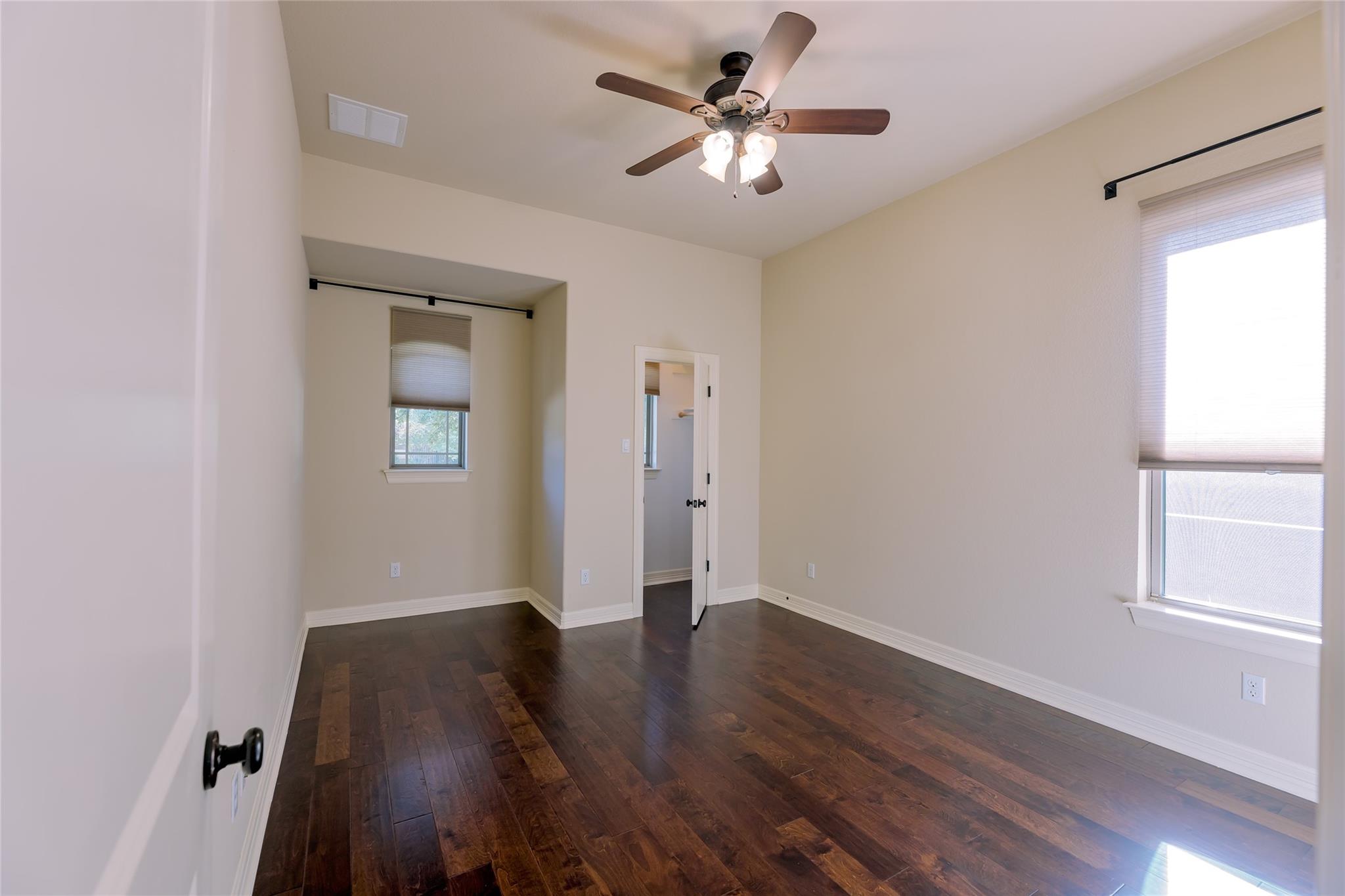 2268 Park Place Cir Property Photo 12