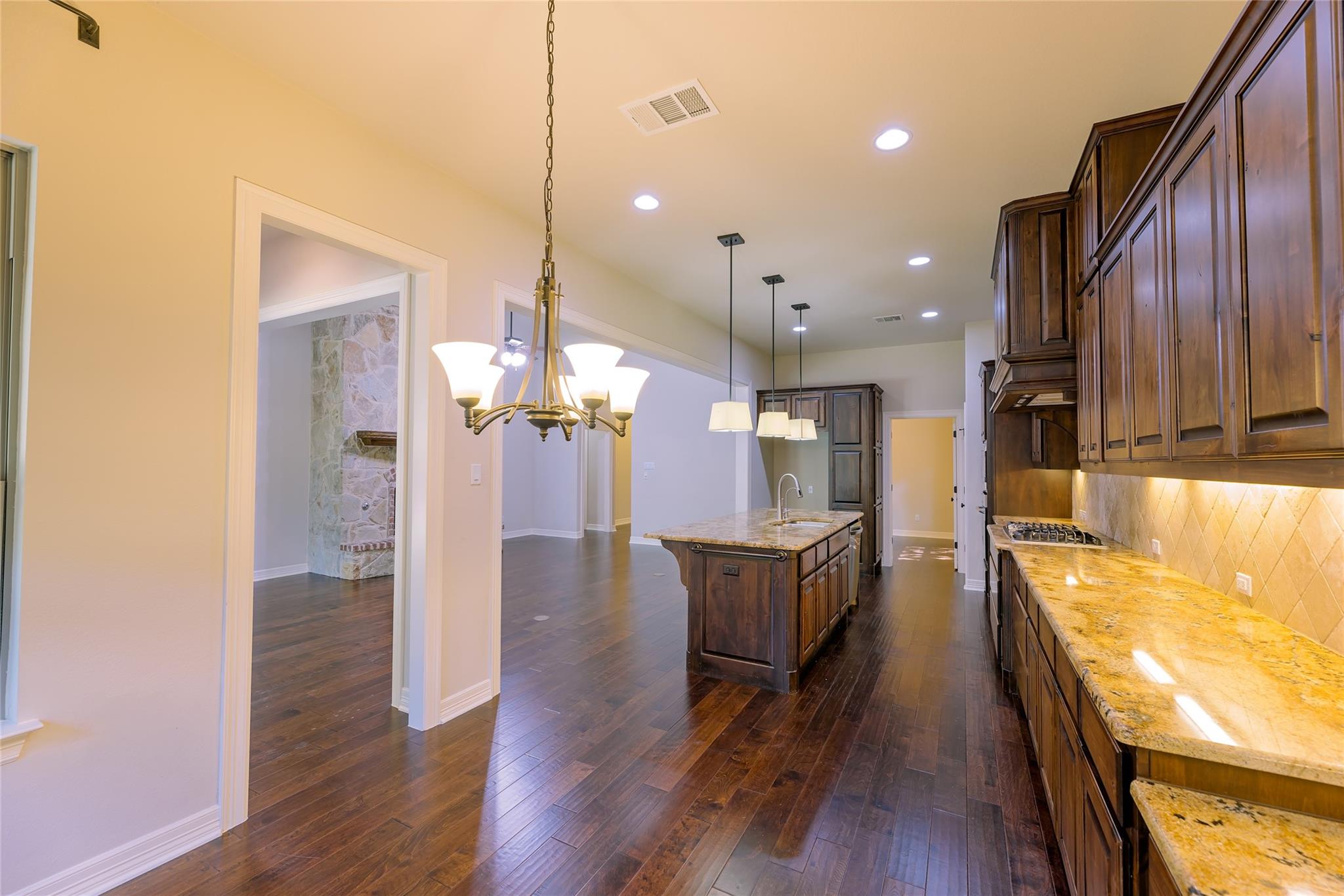 2268 Park Place Cir Property Photo 16