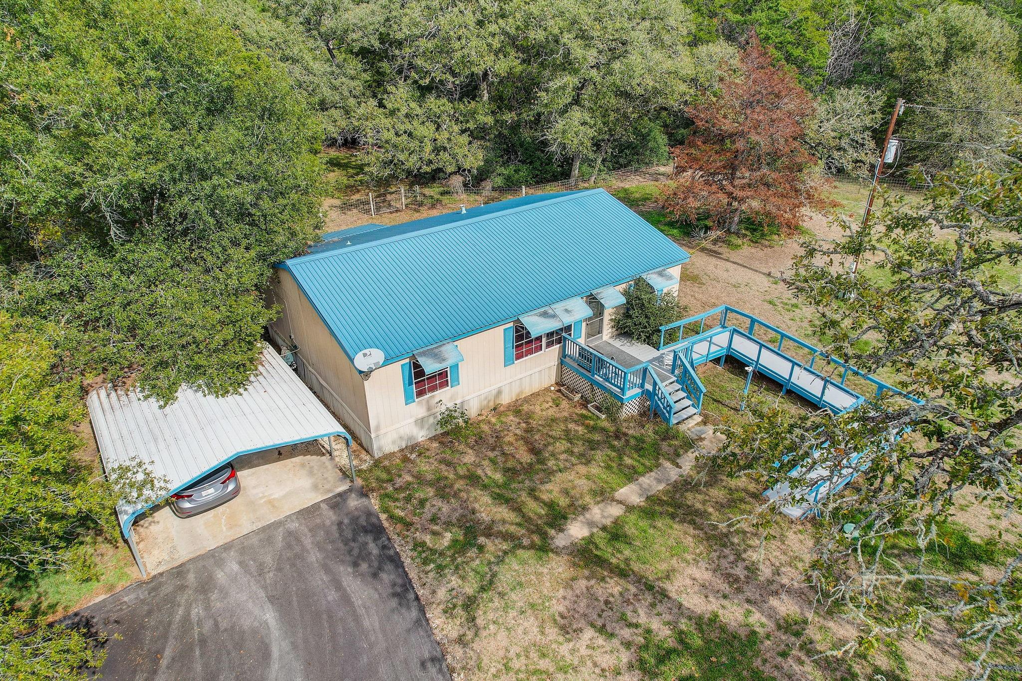 1495 Makinson Rd Property Photo 5