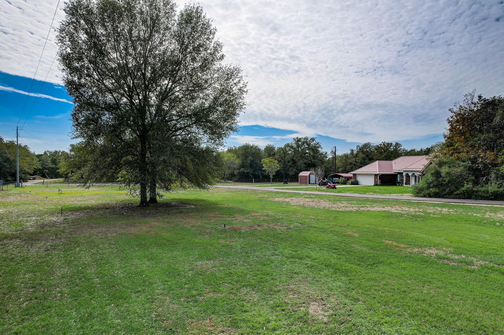1495 Makinson Rd Property Photo 13