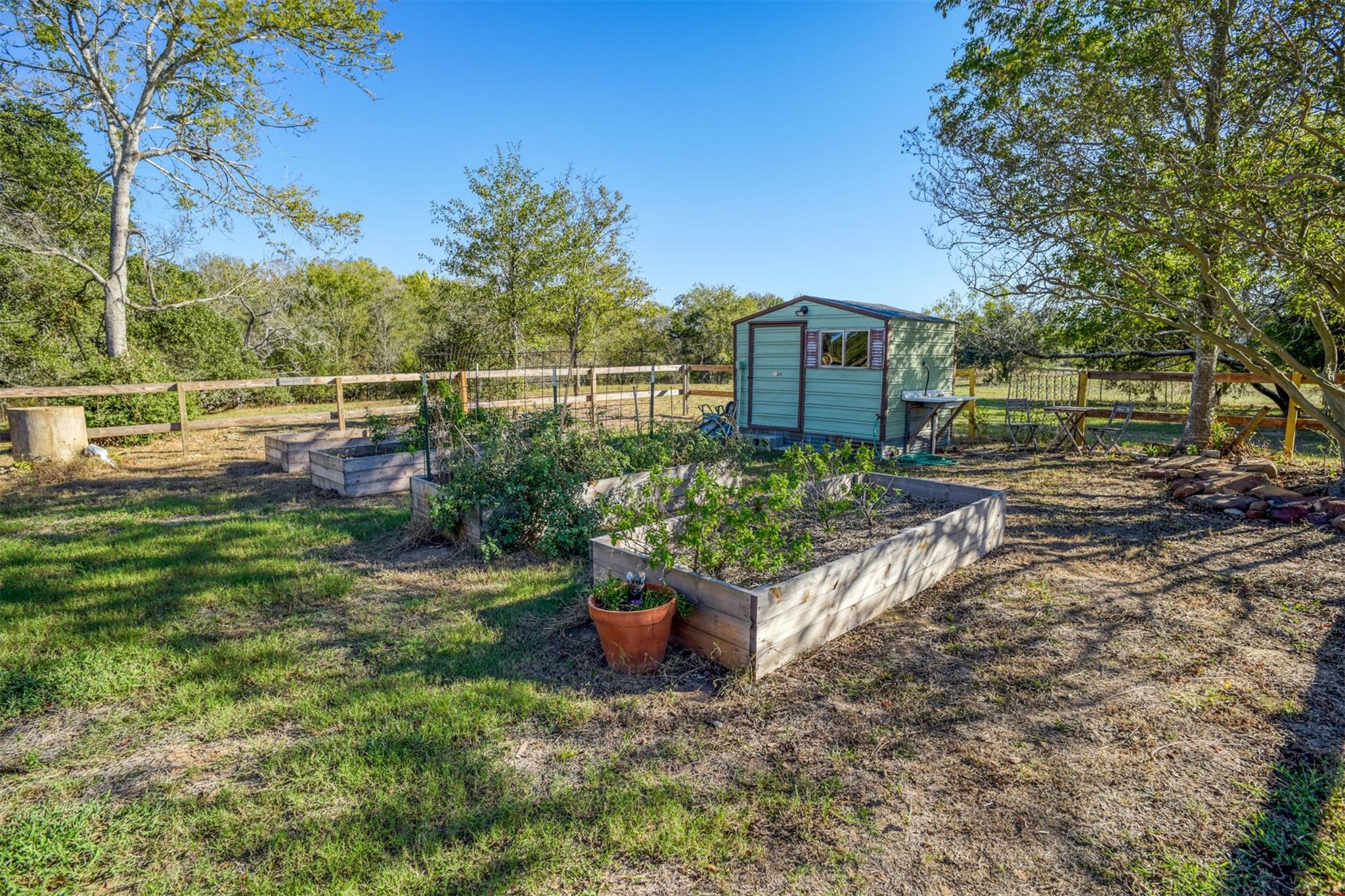 421 Krchnak Rd Property Photo 31