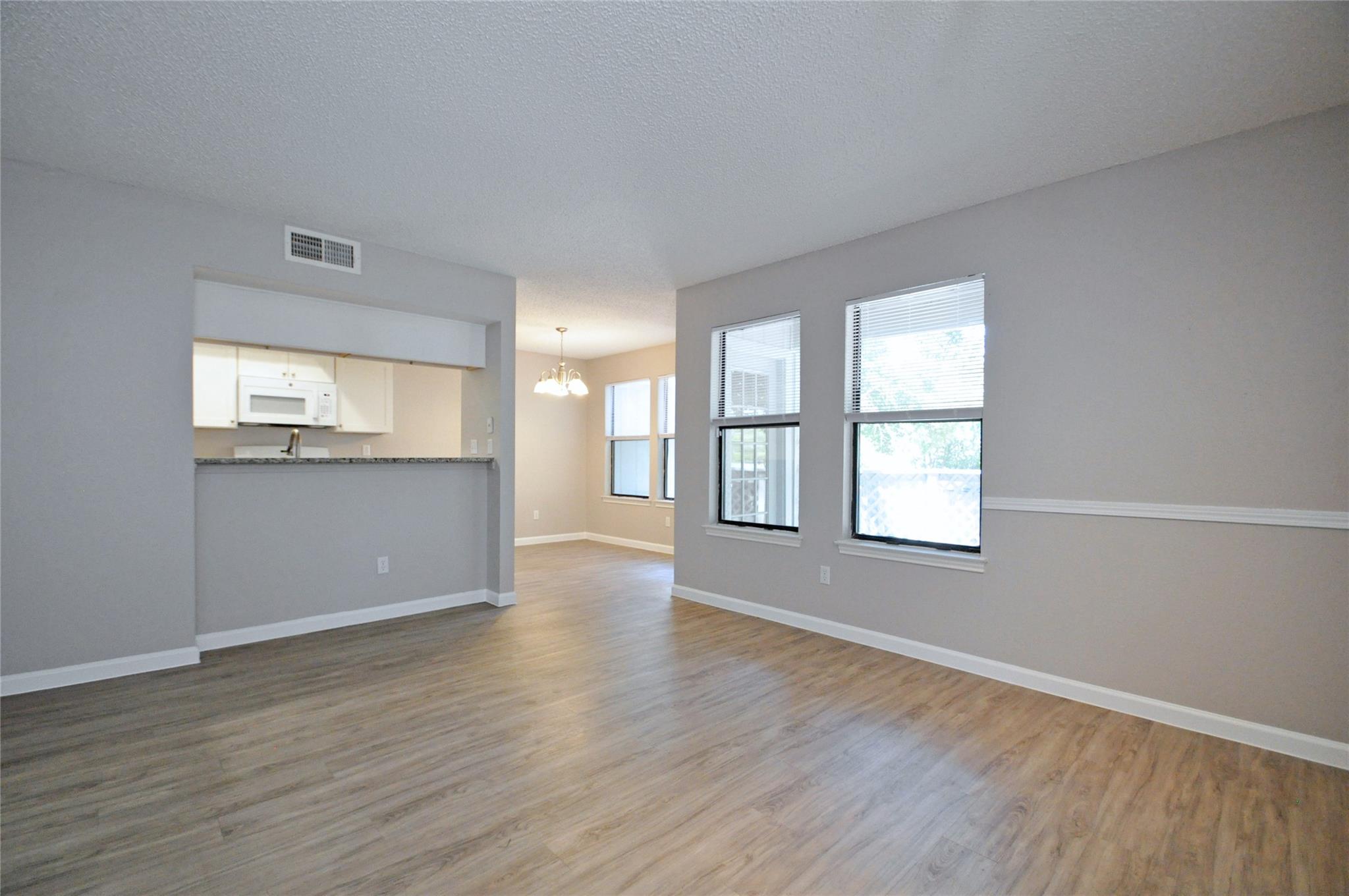 7804 Topawa Cv A Property Photo 7
