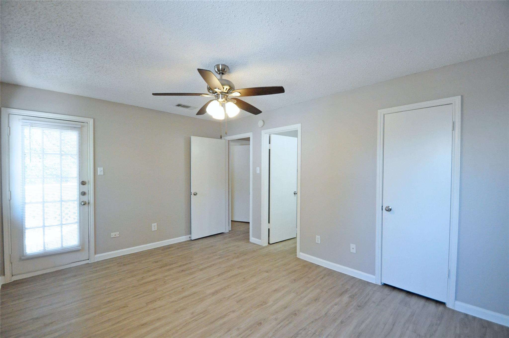 7804 Topawa Cv A Property Photo 10