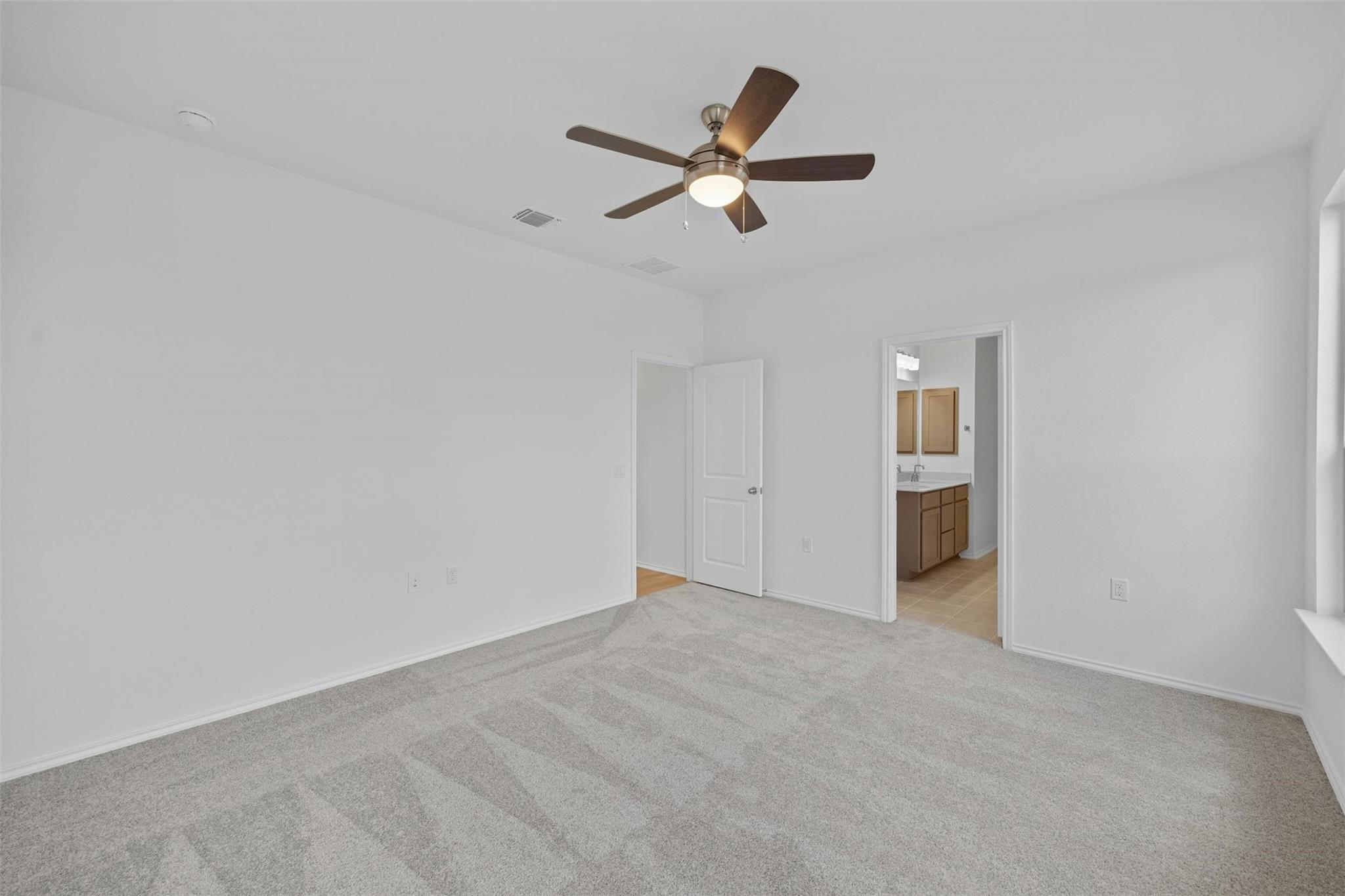 4705 Pear Light Rd Property Photo 11