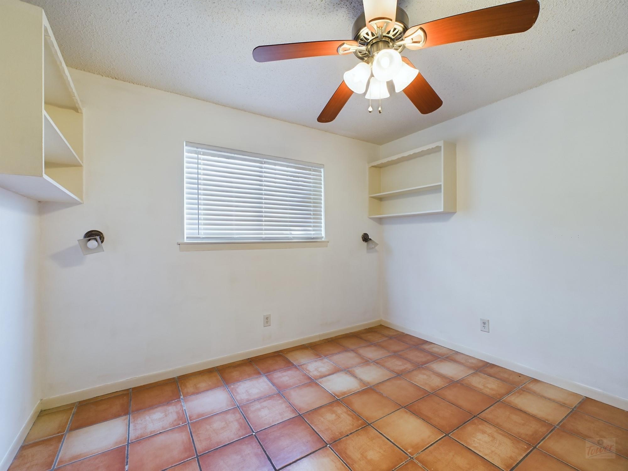 803 W 28th St #107 Property Photo 11