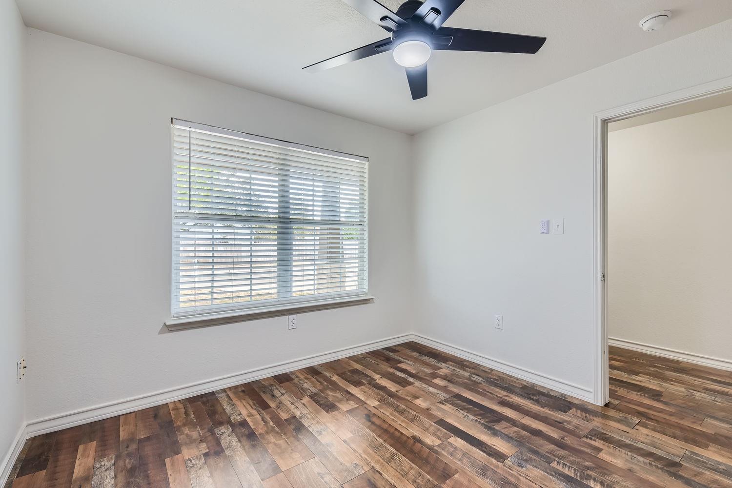 2045 Northview Dr Property Photo 19