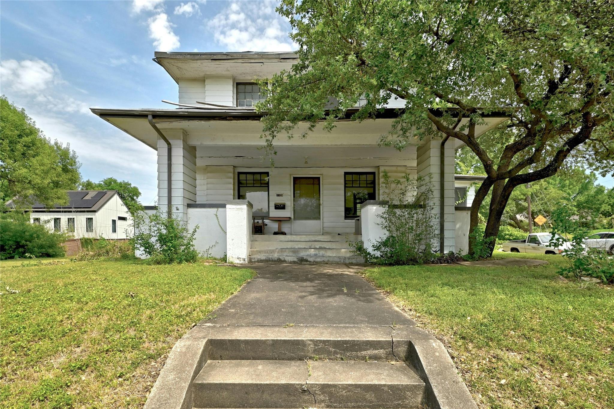 1109 Travis Height Blvd Property Photo 7