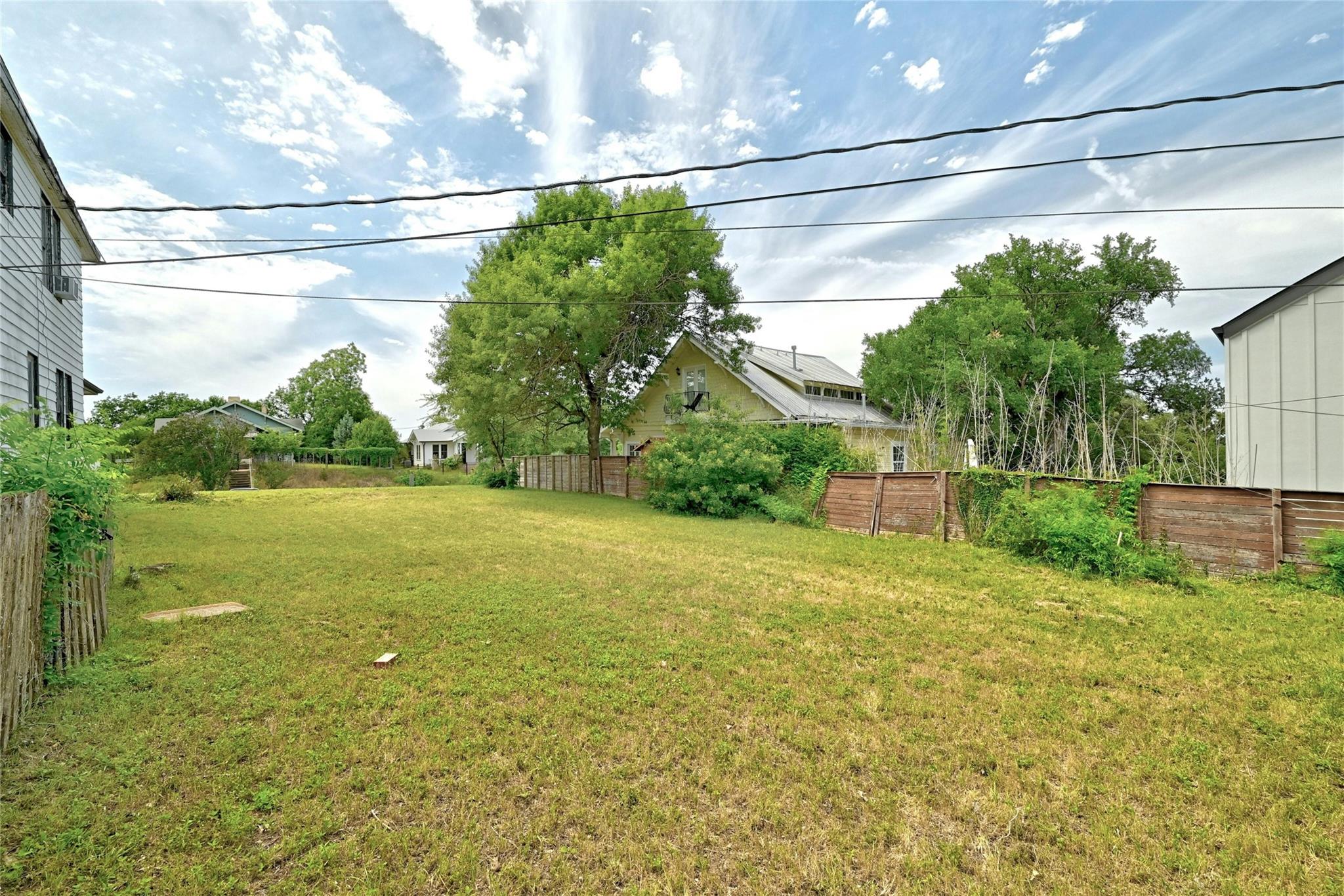 1109 Travis Height Blvd Property Photo 33