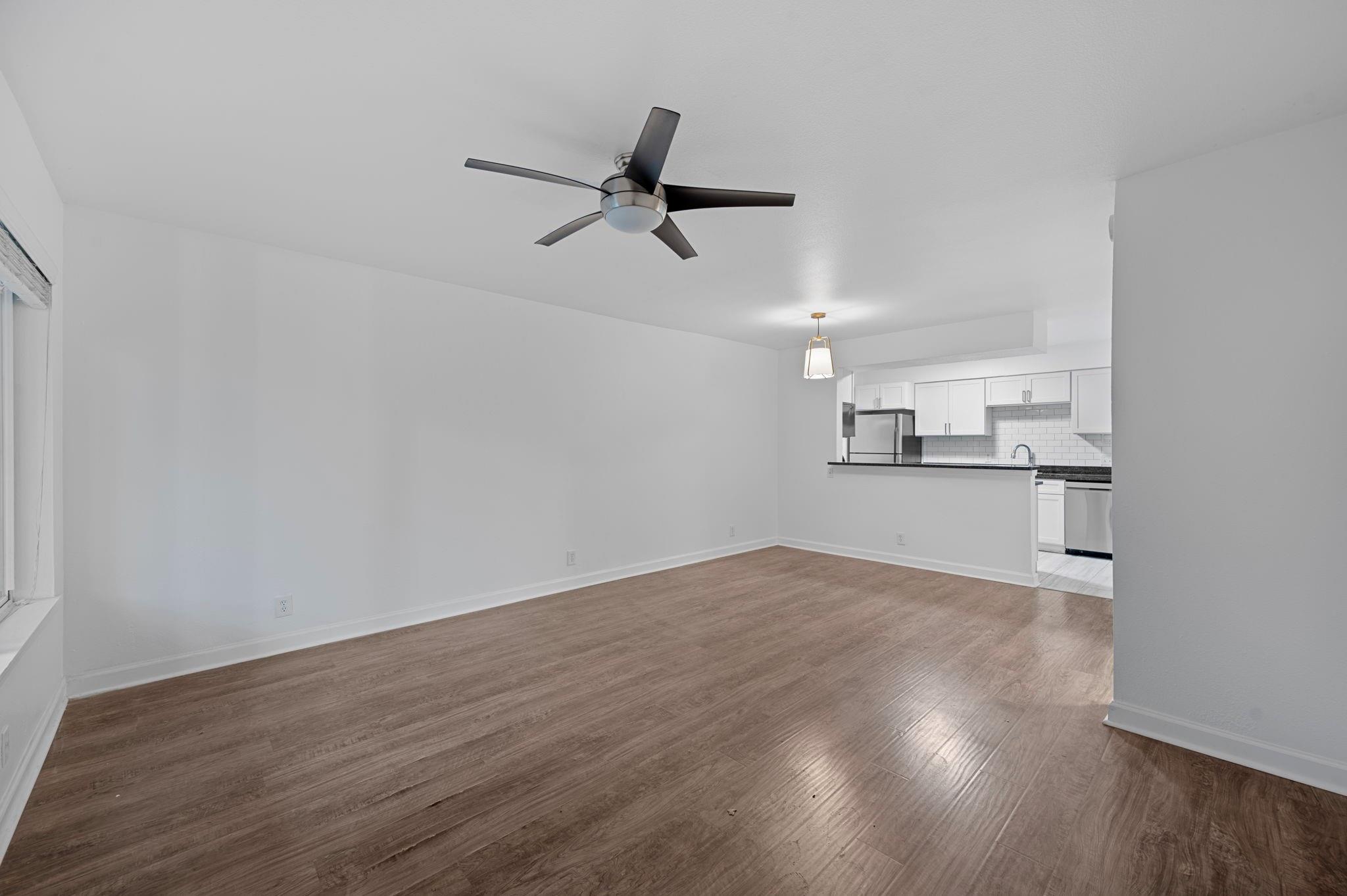 2020 S Congress Ave 2102 Property Photo 6