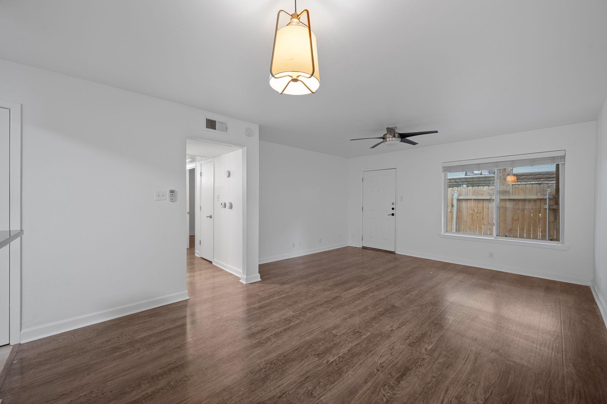 2020 S Congress Ave 2102 Property Photo 12