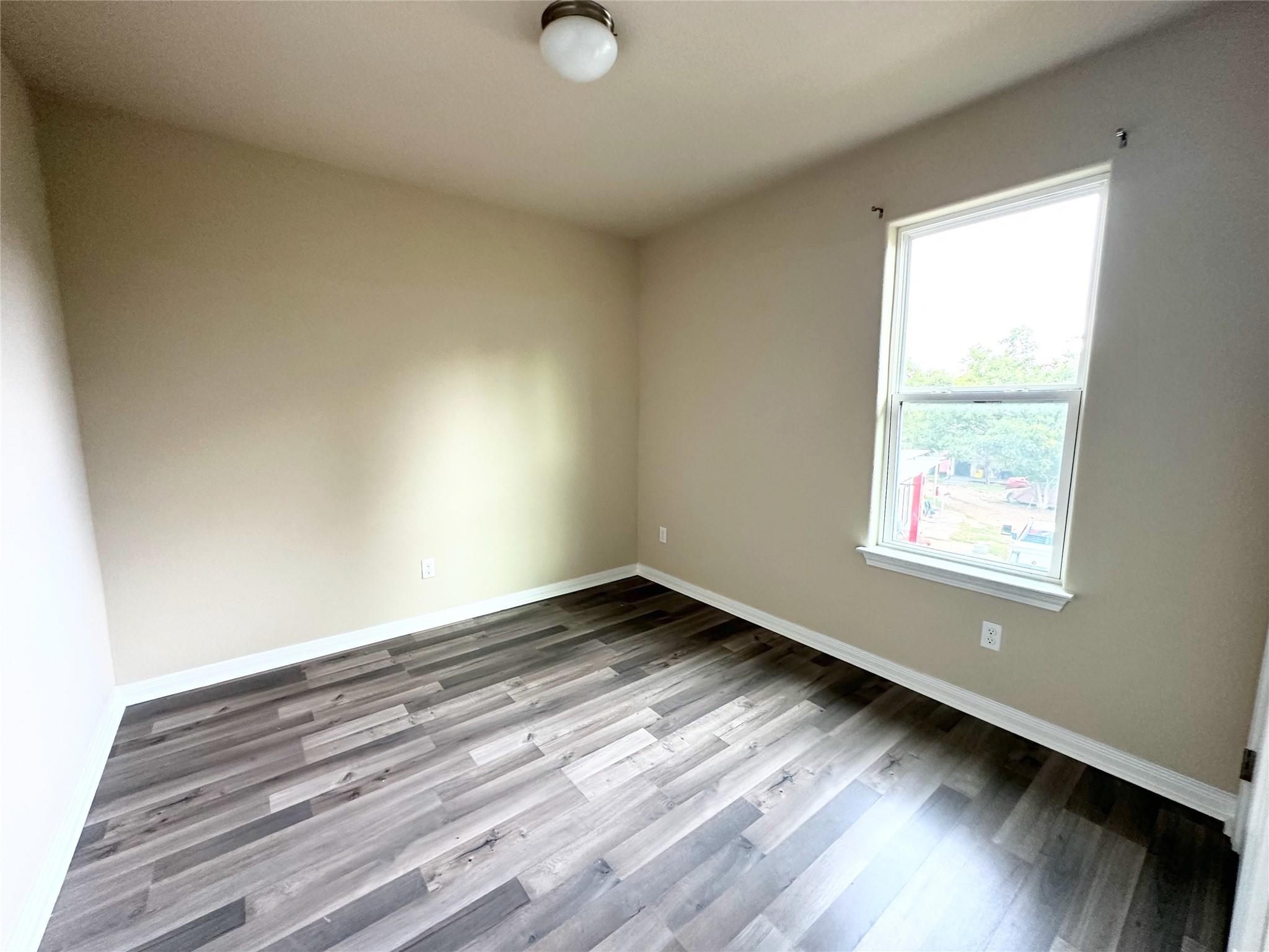 213 Brown St B Property Photo 23