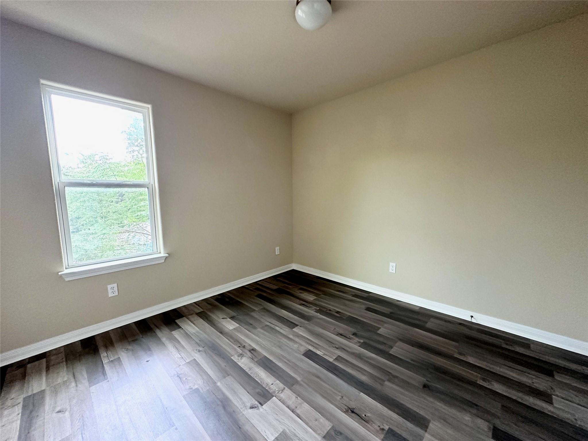213 Brown St B Property Photo 25