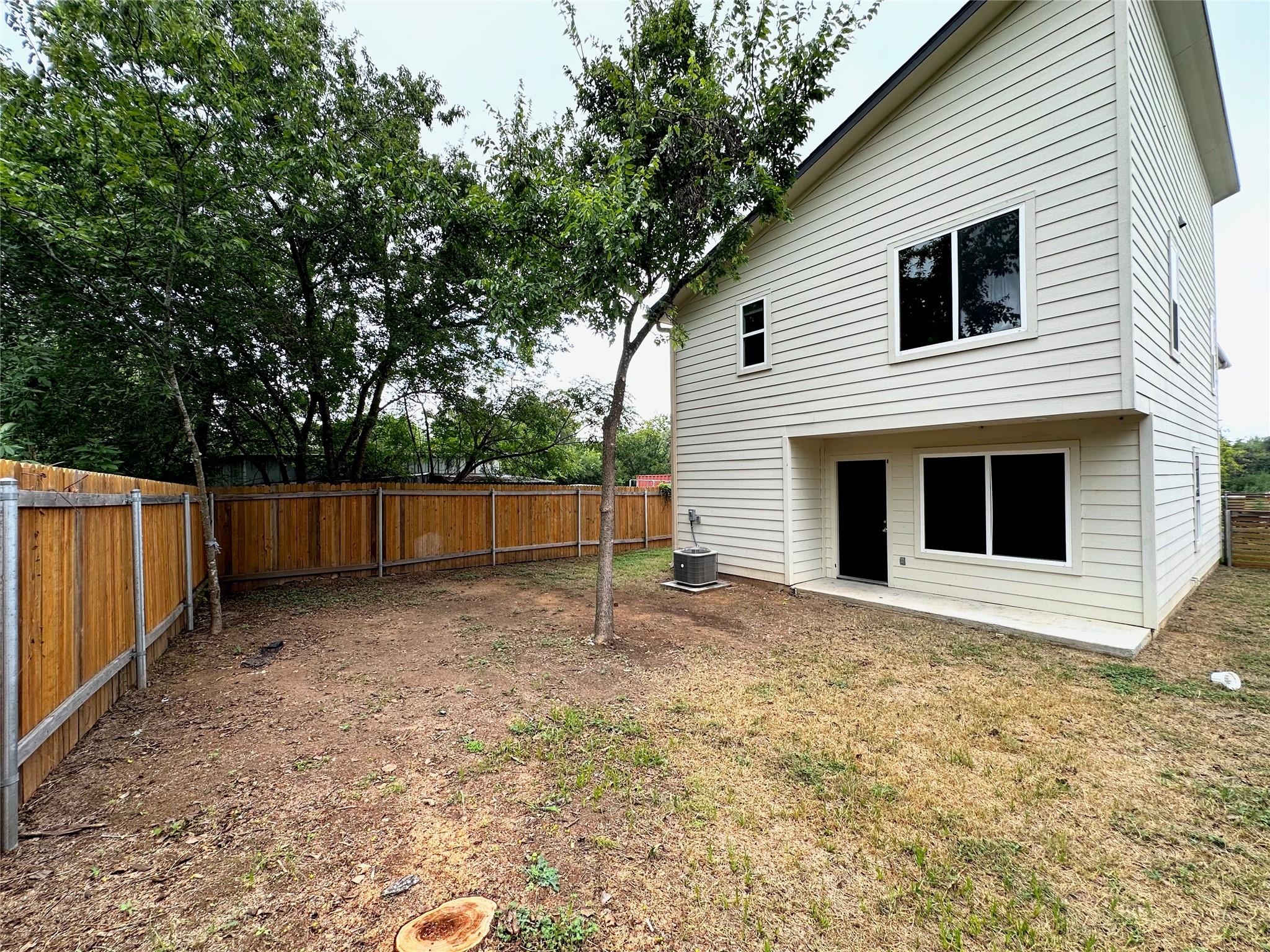213 Brown St B Property Photo 30