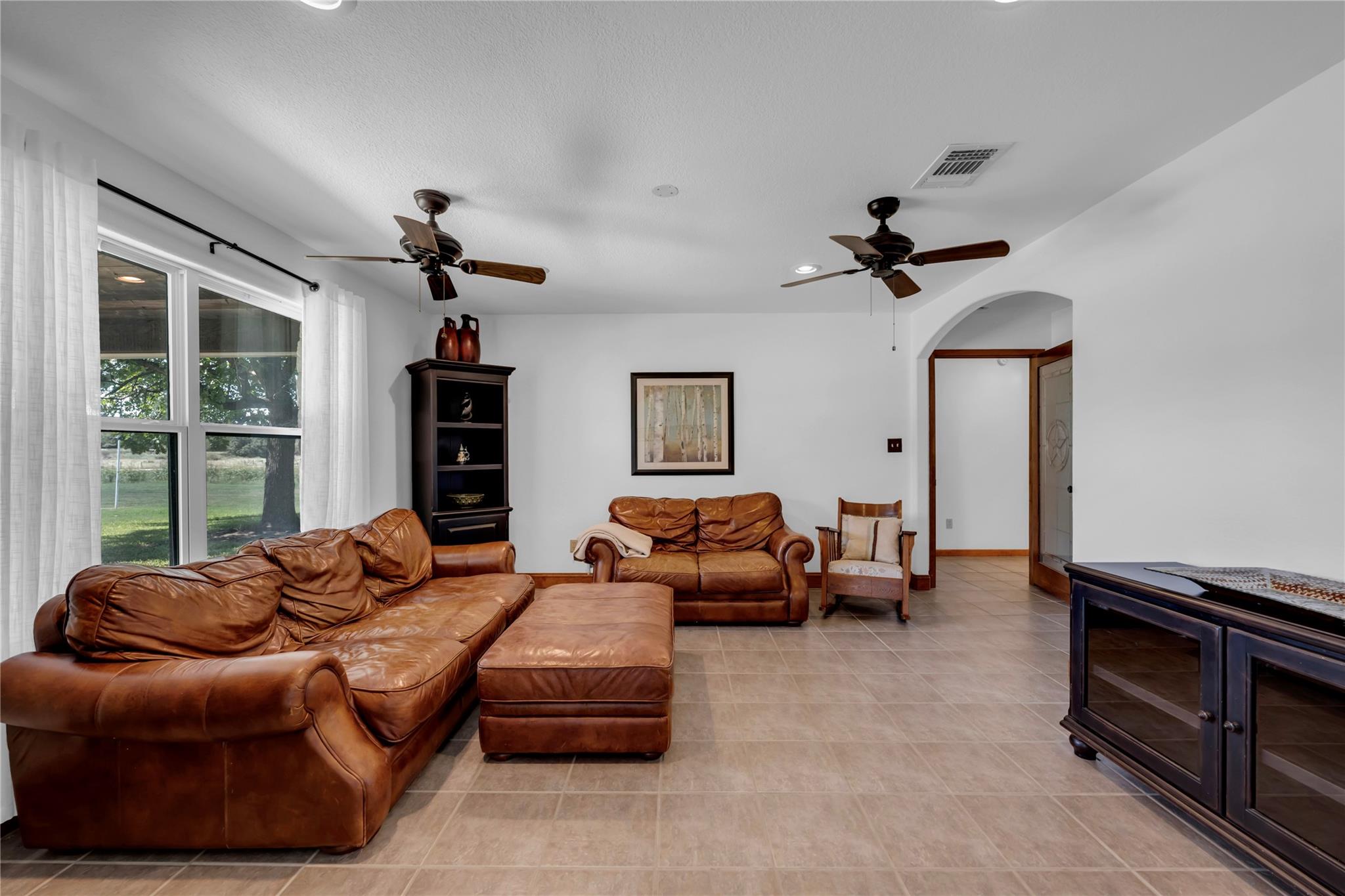 432 Painted Horse Trl Property Photo 4