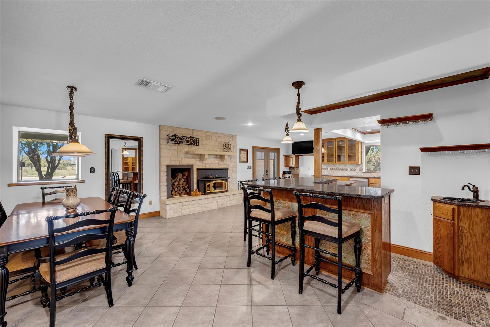 432 Painted Horse Trl Property Photo 11