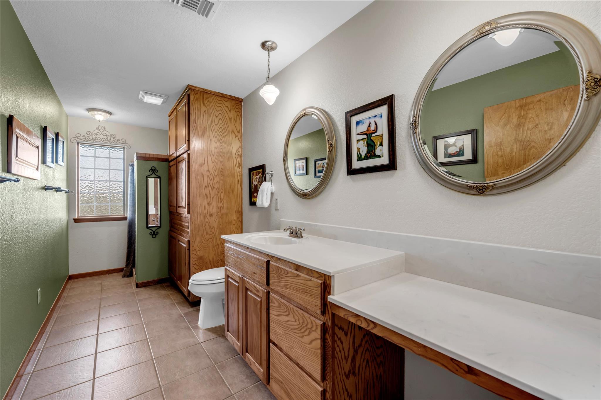 432 Painted Horse Trl Property Photo 19