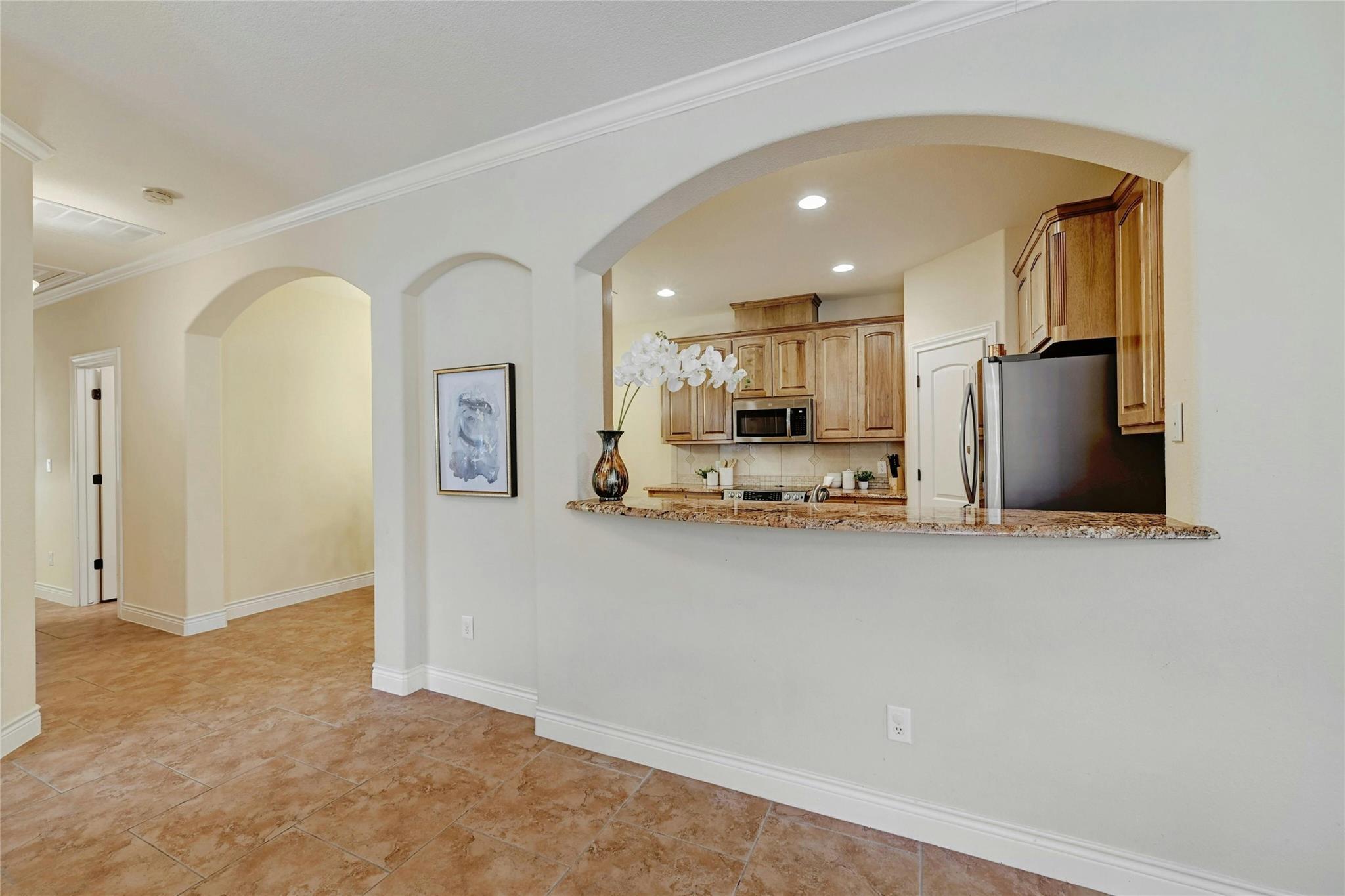 21118 Highland Lake Dr 2 Property Photo 6
