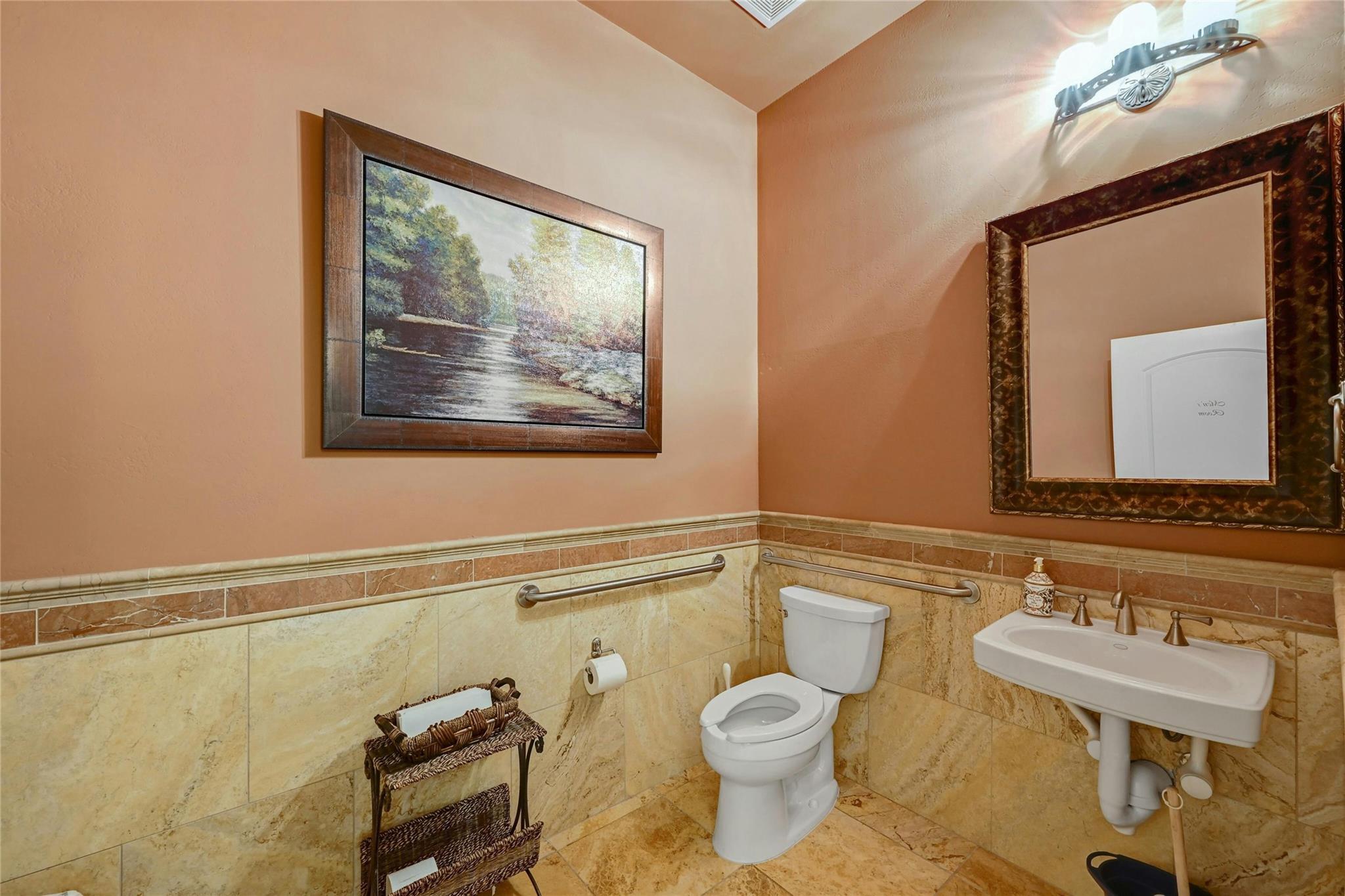 21118 Highland Lake Dr 2 Property Photo 33