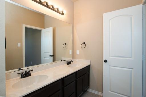 3732 & 3734 Vista Cove Dr Property Photo 7