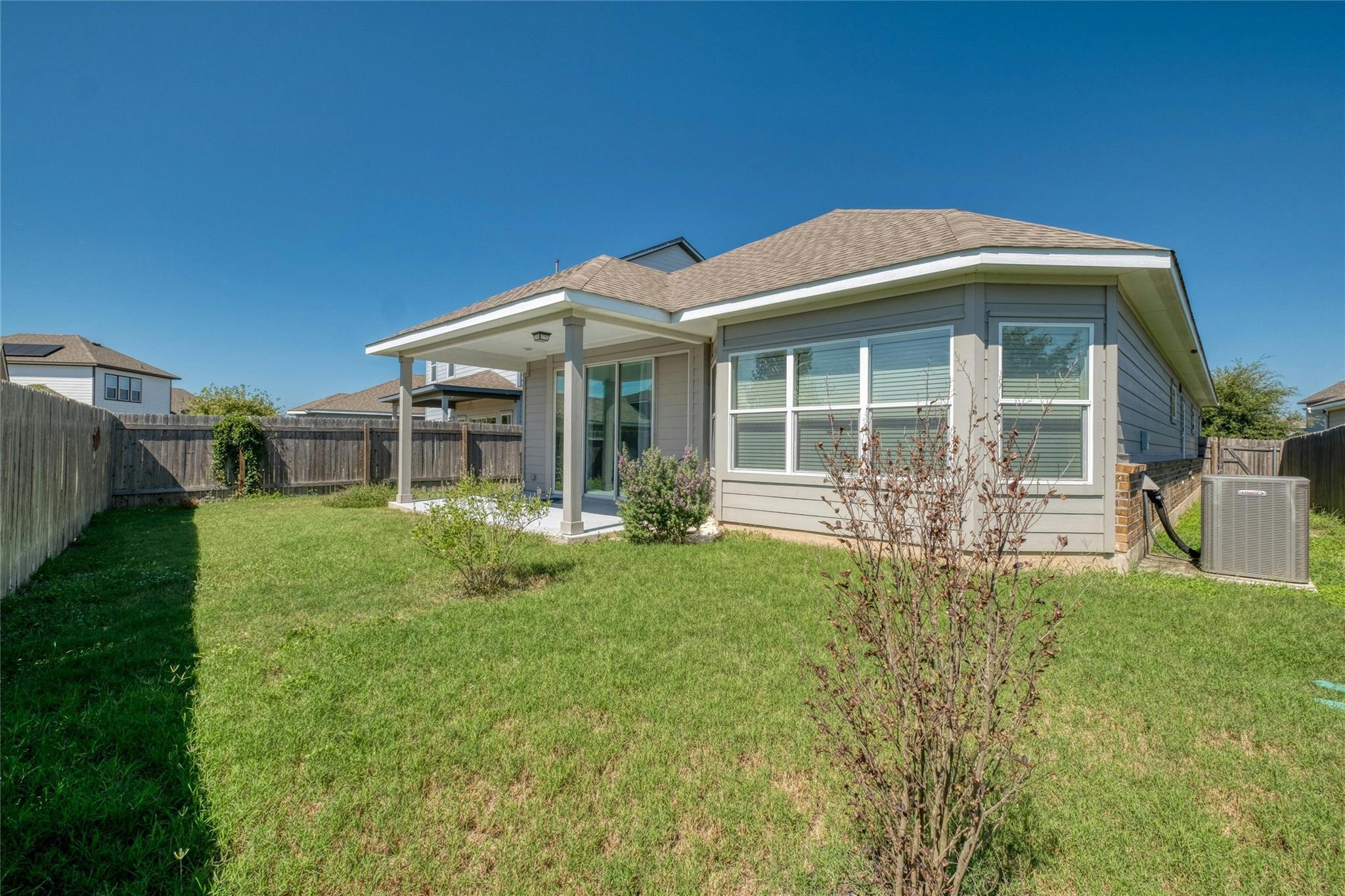 241 Split Rail Dr Property Photo 25