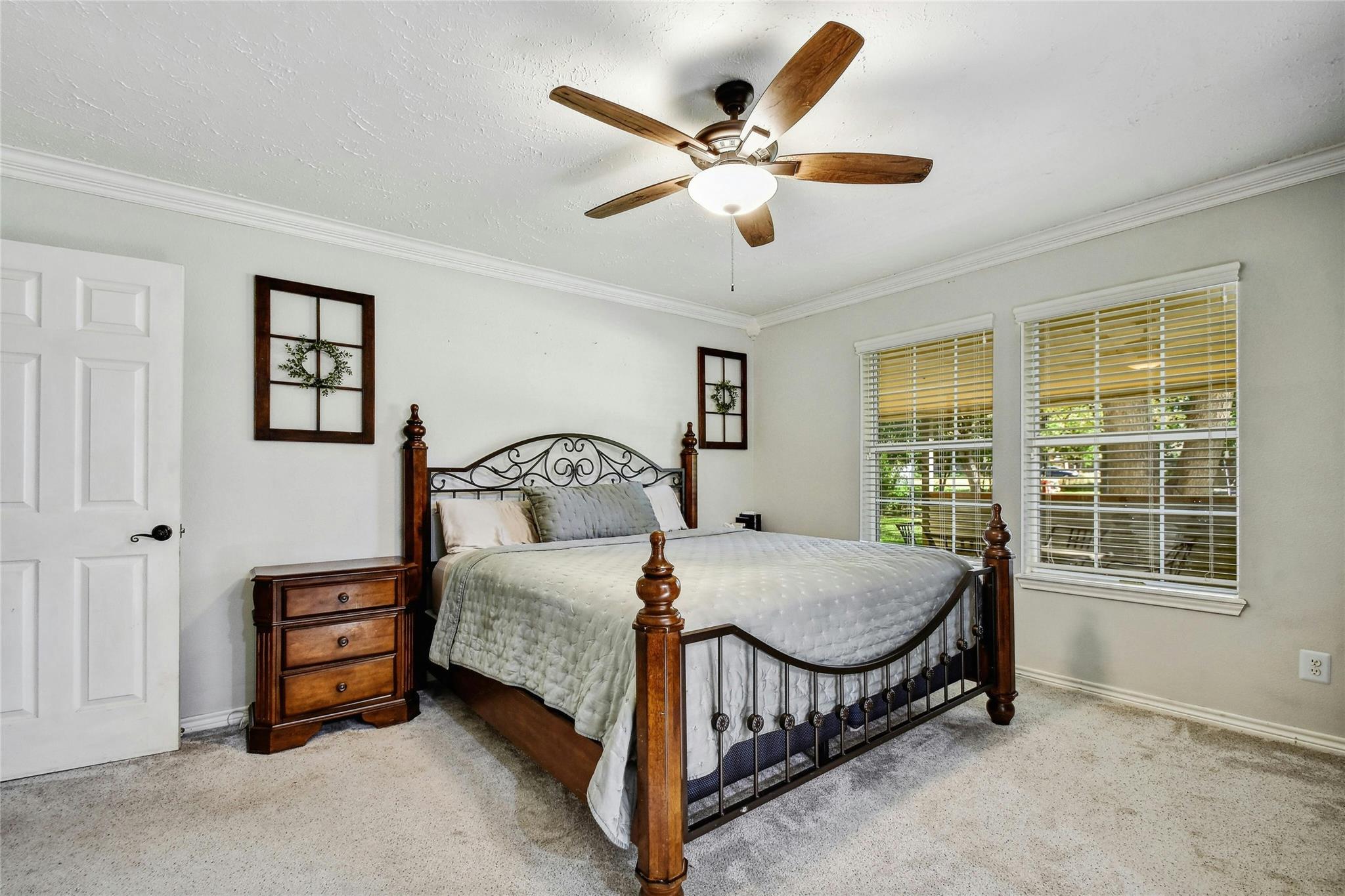 113 Nueces Ln Property Photo 5