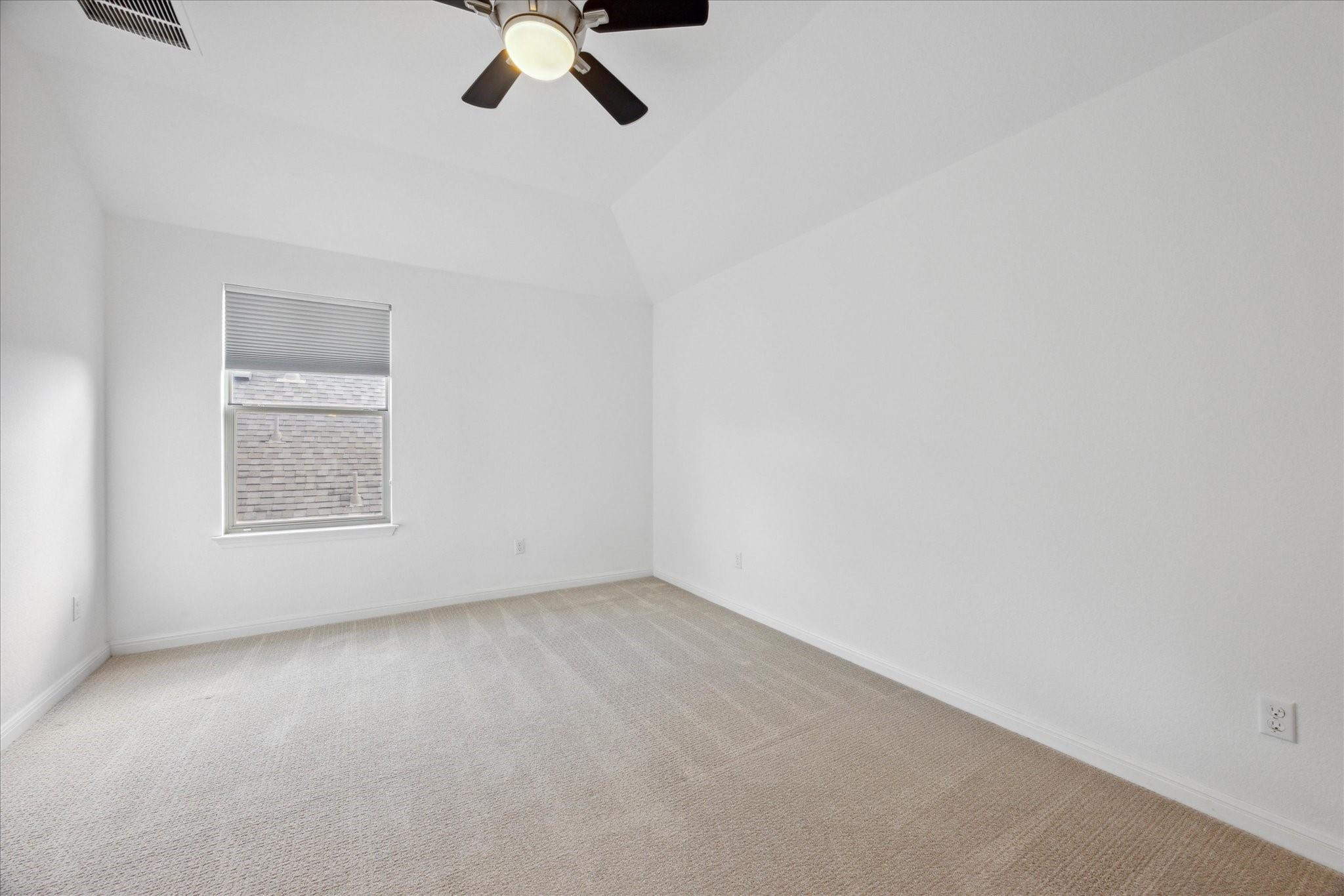 2713 Granite Hill Dr Property Photo 16