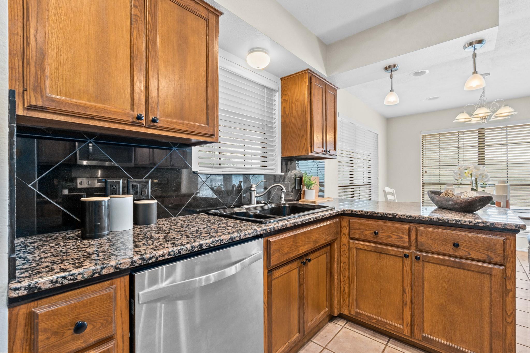 153 Broadmoor St Property Photo 14