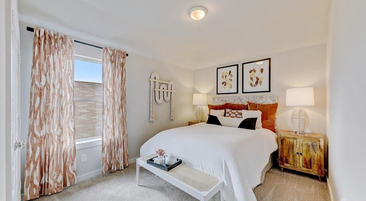 8014 Shining Flor Run Property Photo 10
