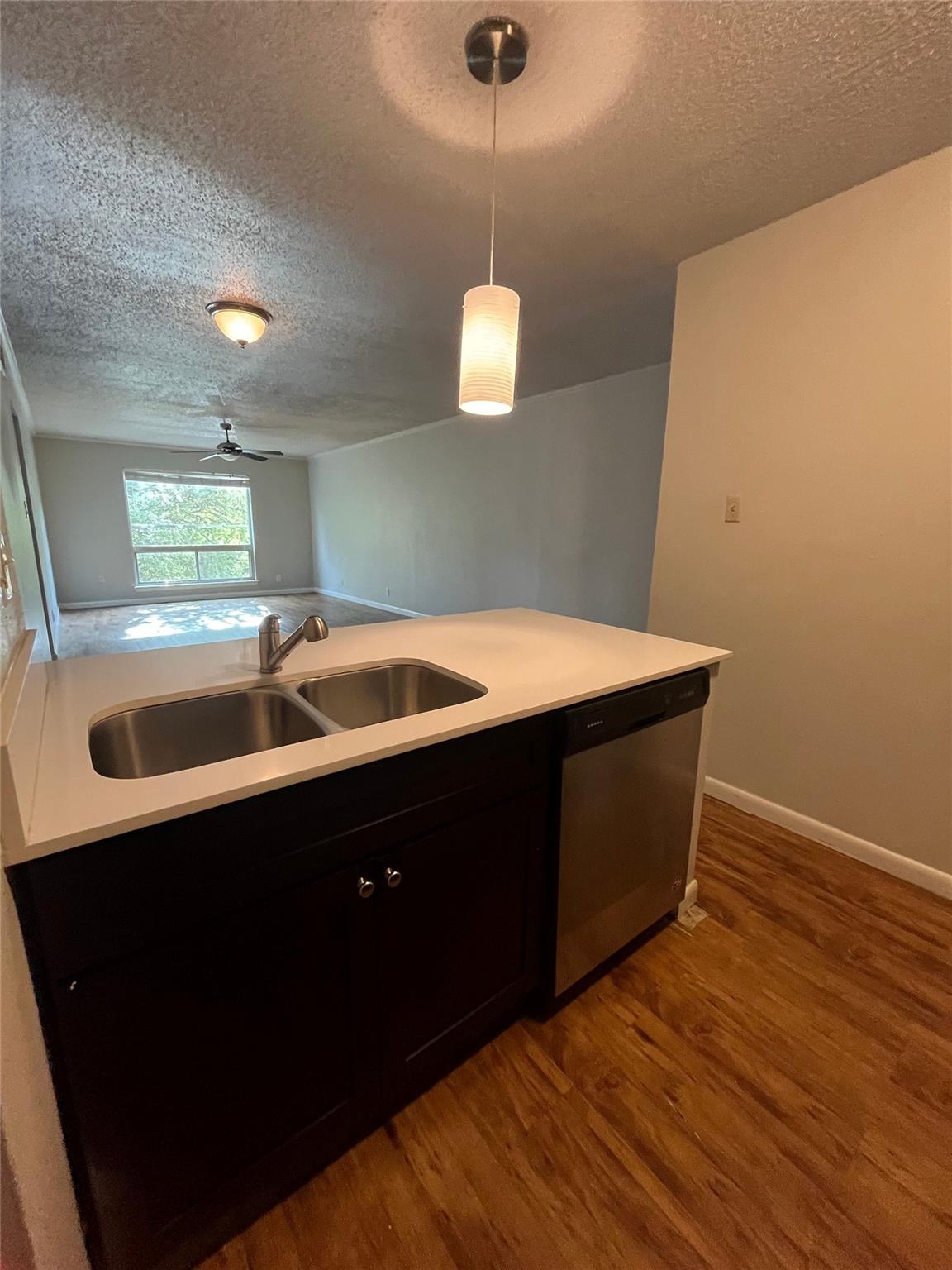 1202 Newning Ave 211 Property Photo 5