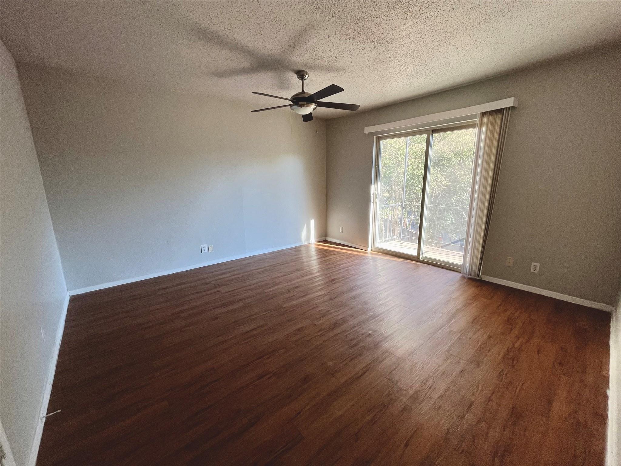 1202 Newning Ave 211 Property Photo 16