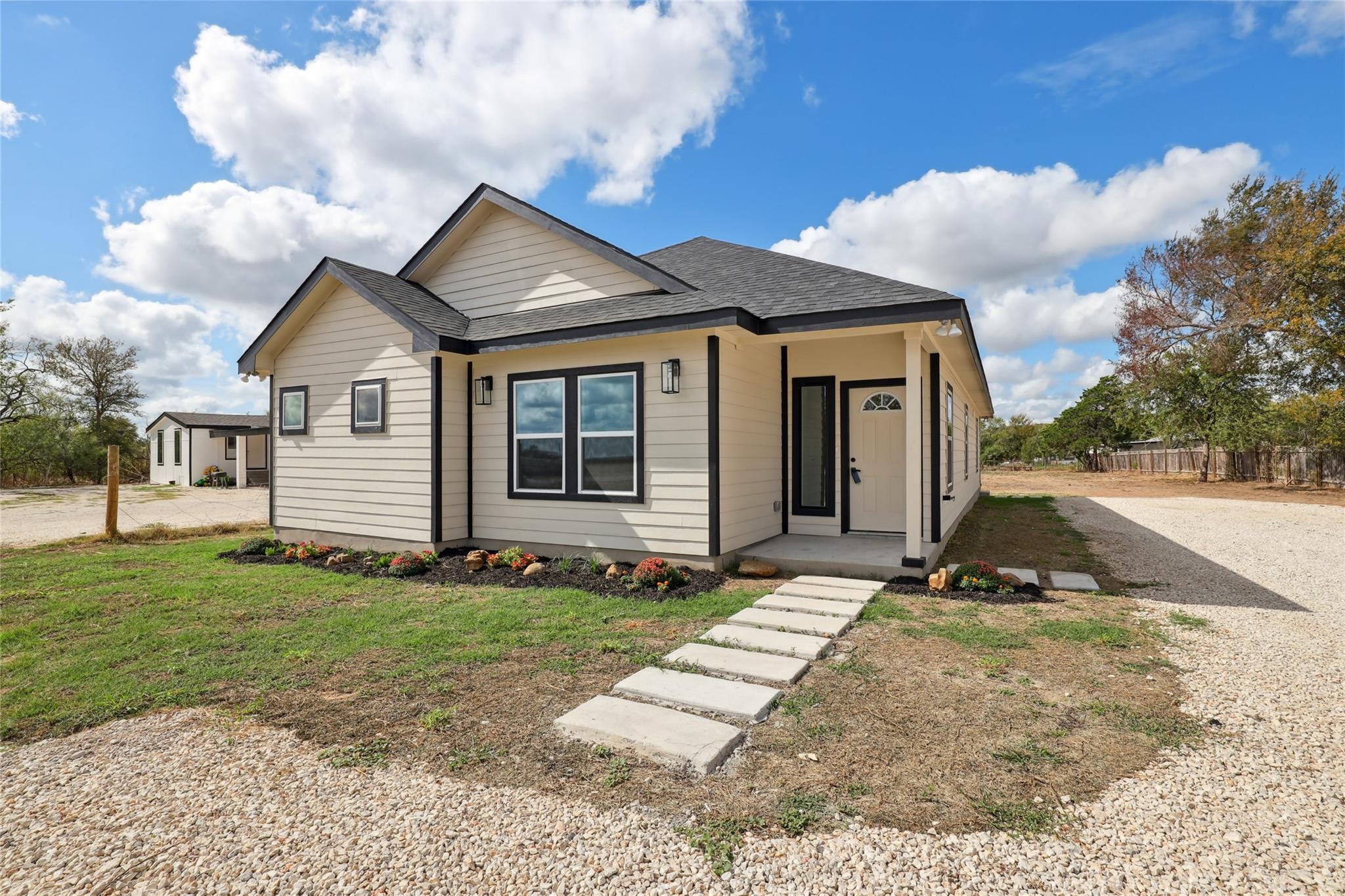 956 S Highway 304 Highway Property Photo 3