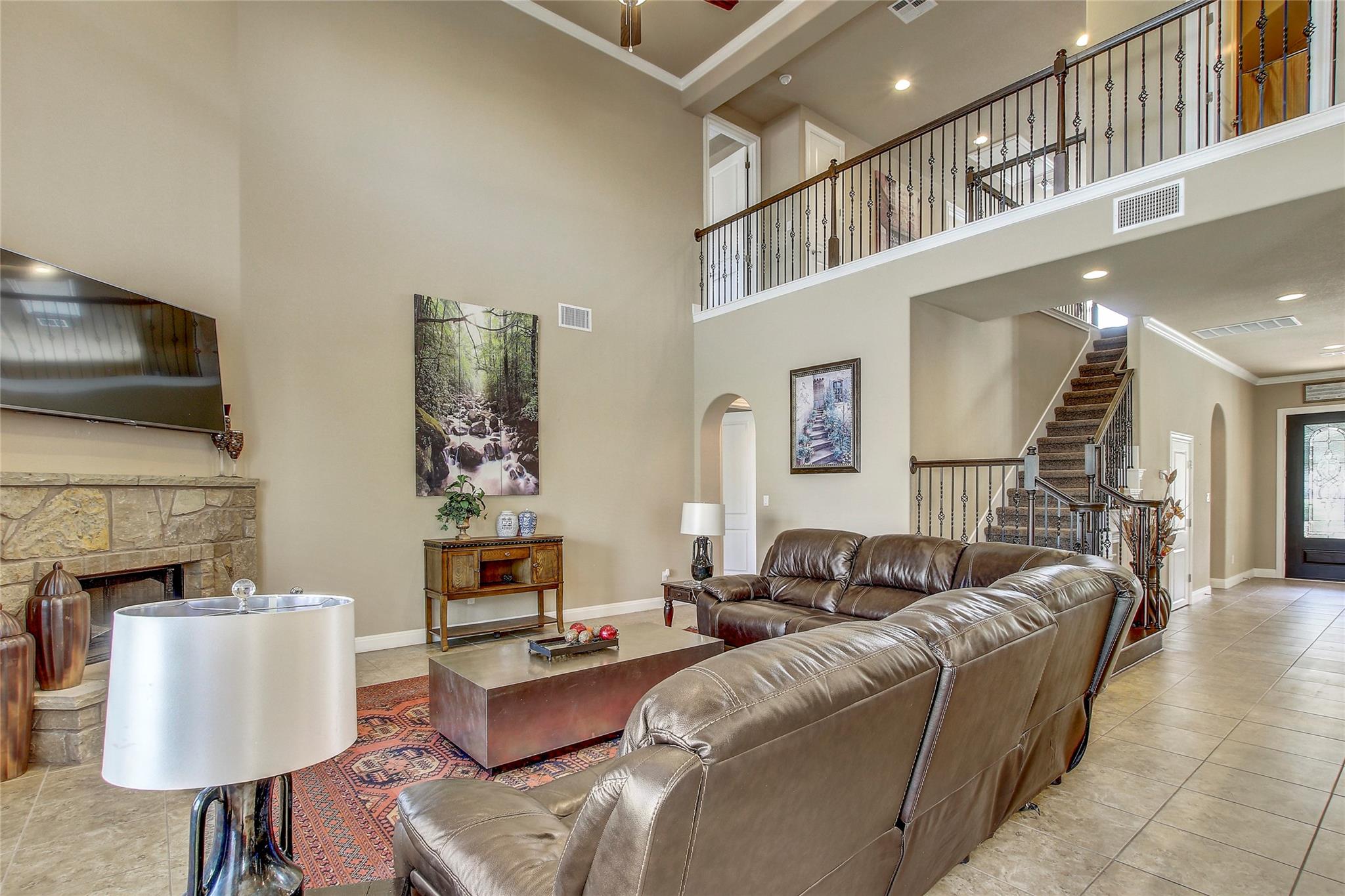 2103 Colinas Verdas Rd Property Photo 6