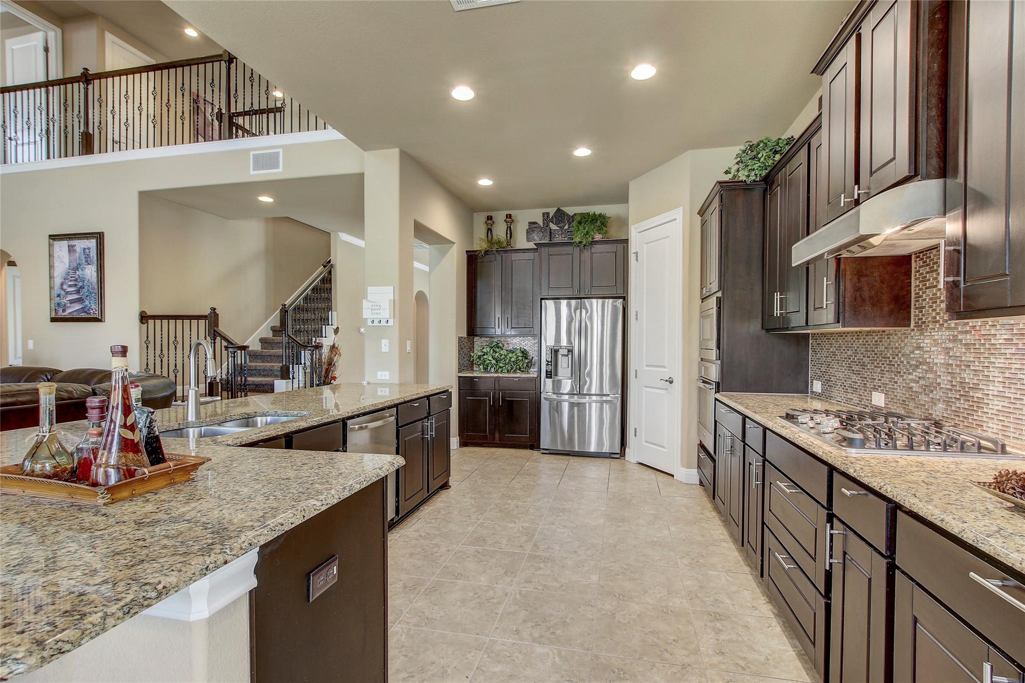 2103 Colinas Verdas Rd Property Photo 9