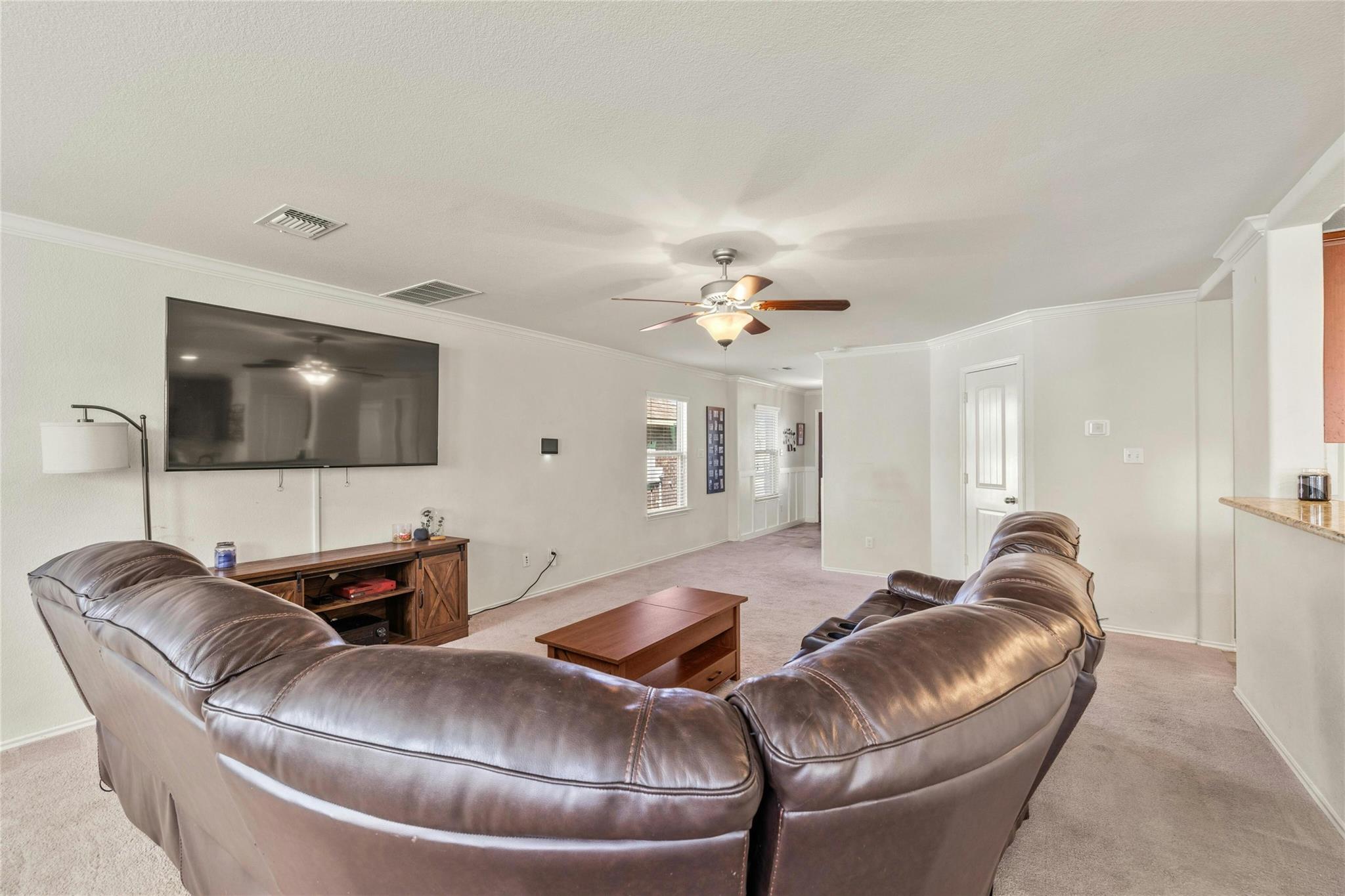 104 Bufflehead Ln Property Photo 6