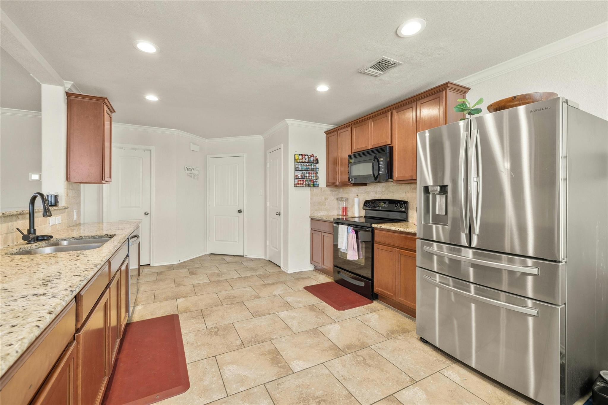 104 Bufflehead Ln Property Photo 8