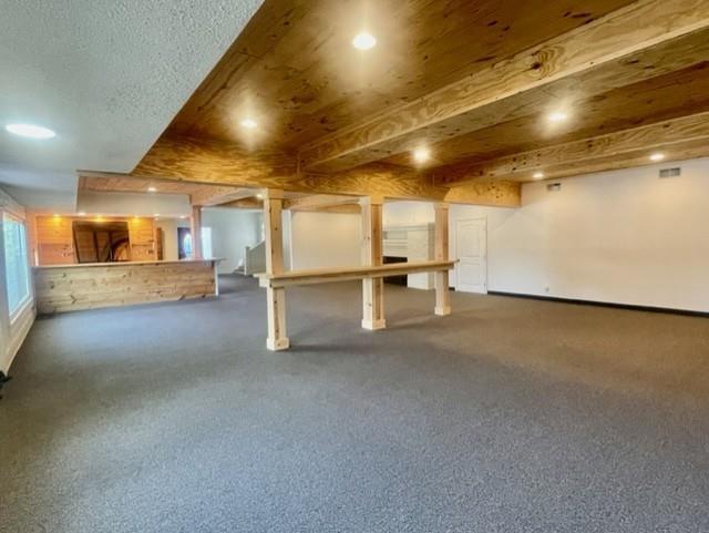 1102 Beech St Property Photo 4