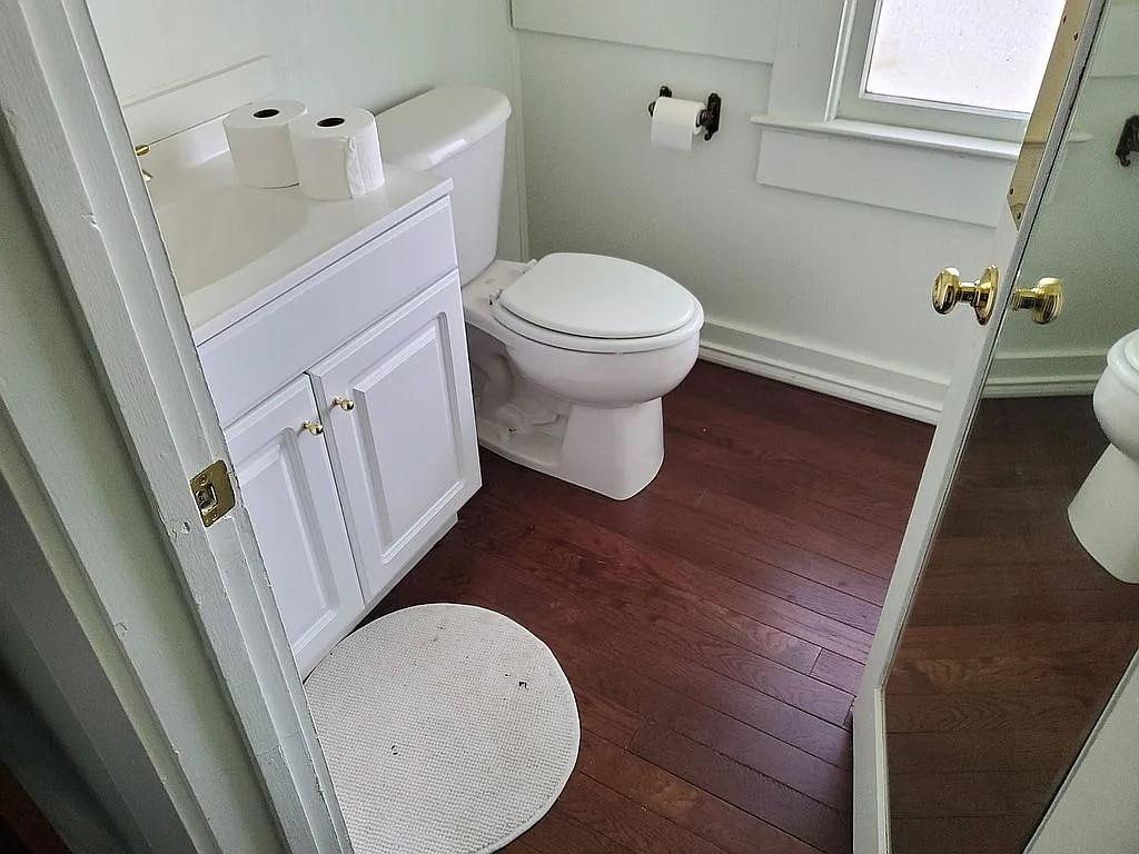 1102 Beech St Property Photo 13