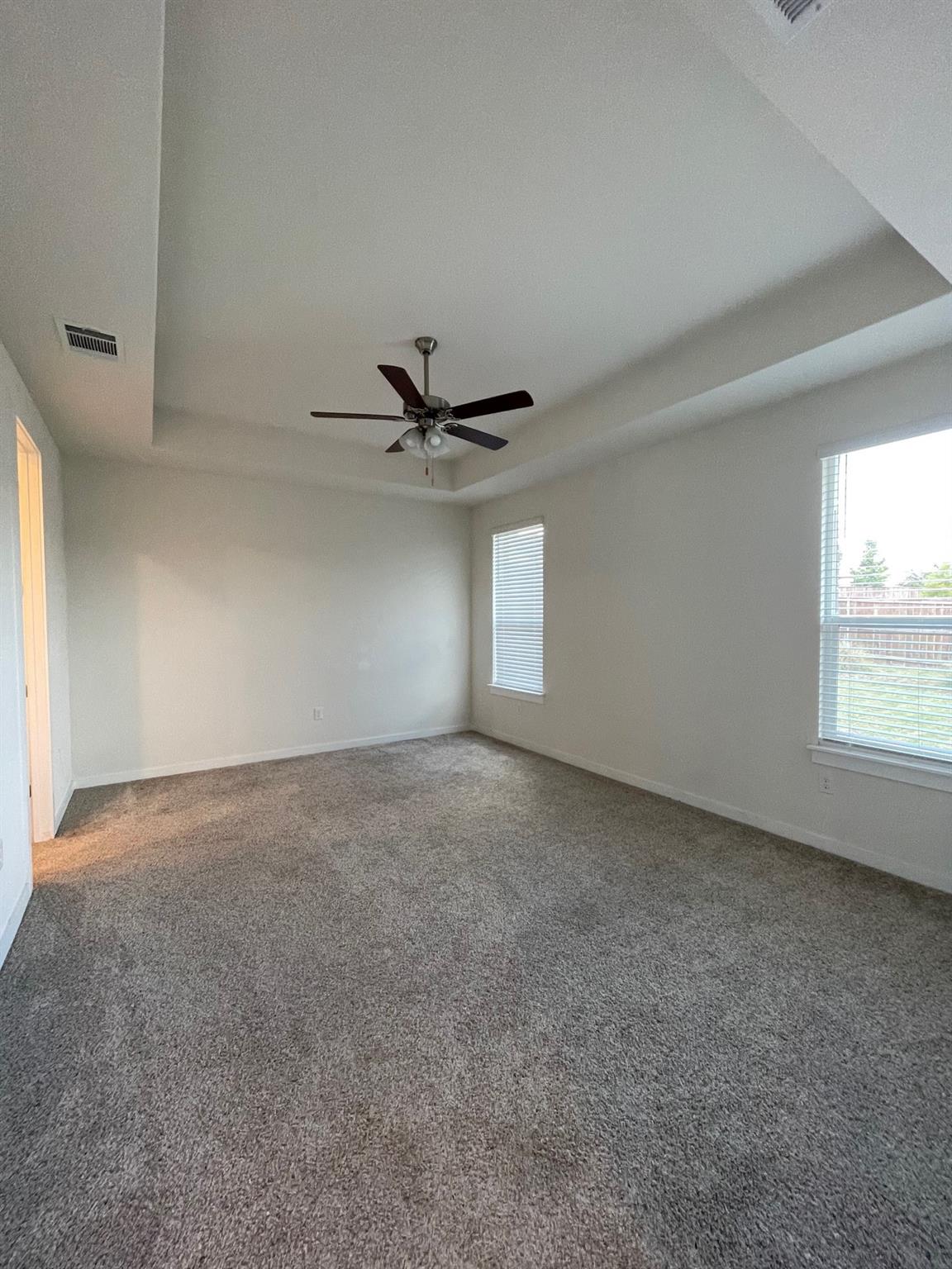 2421 Rosette Ln Property Photo 16