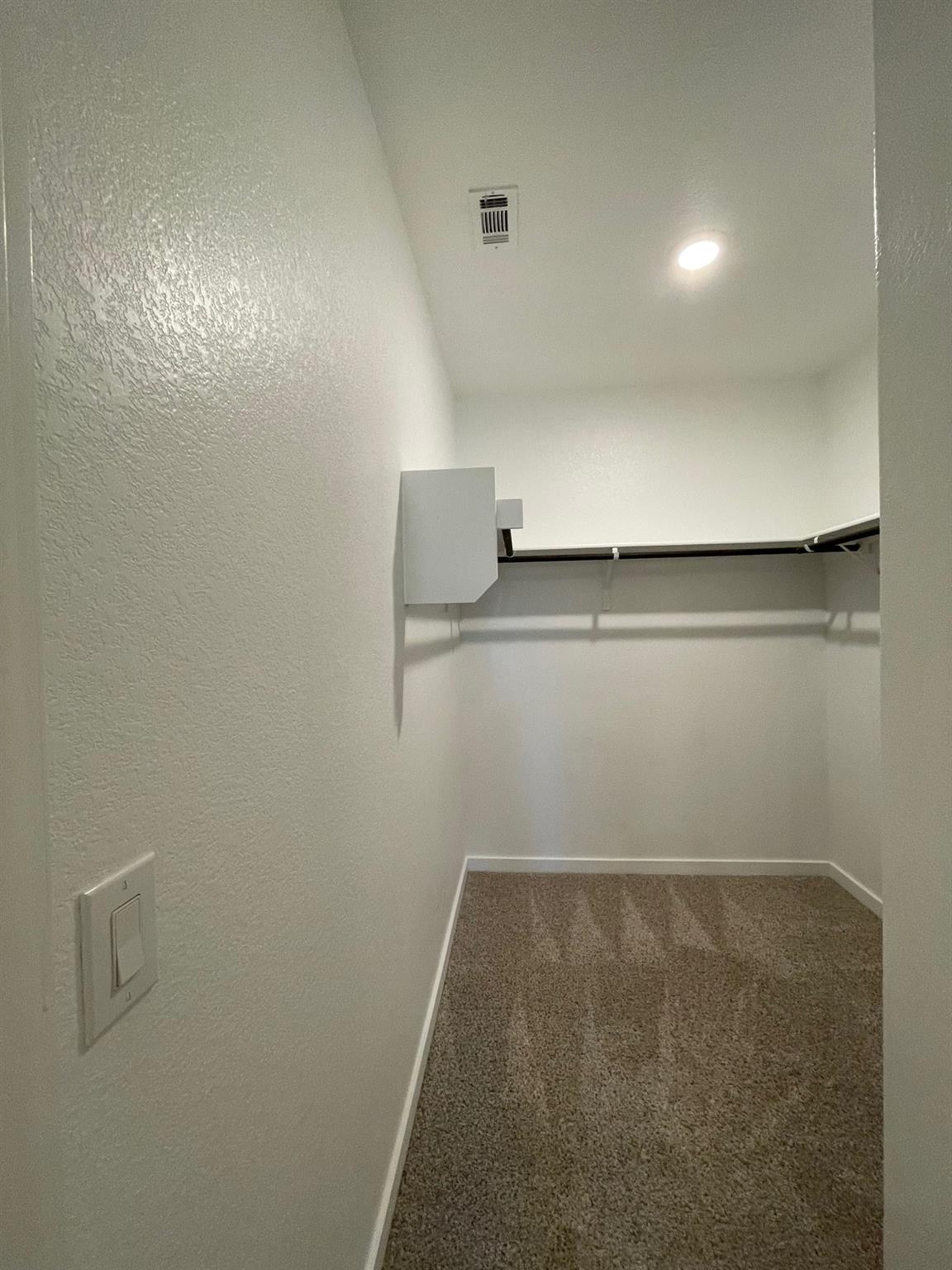 2421 Rosette Ln Property Photo 23