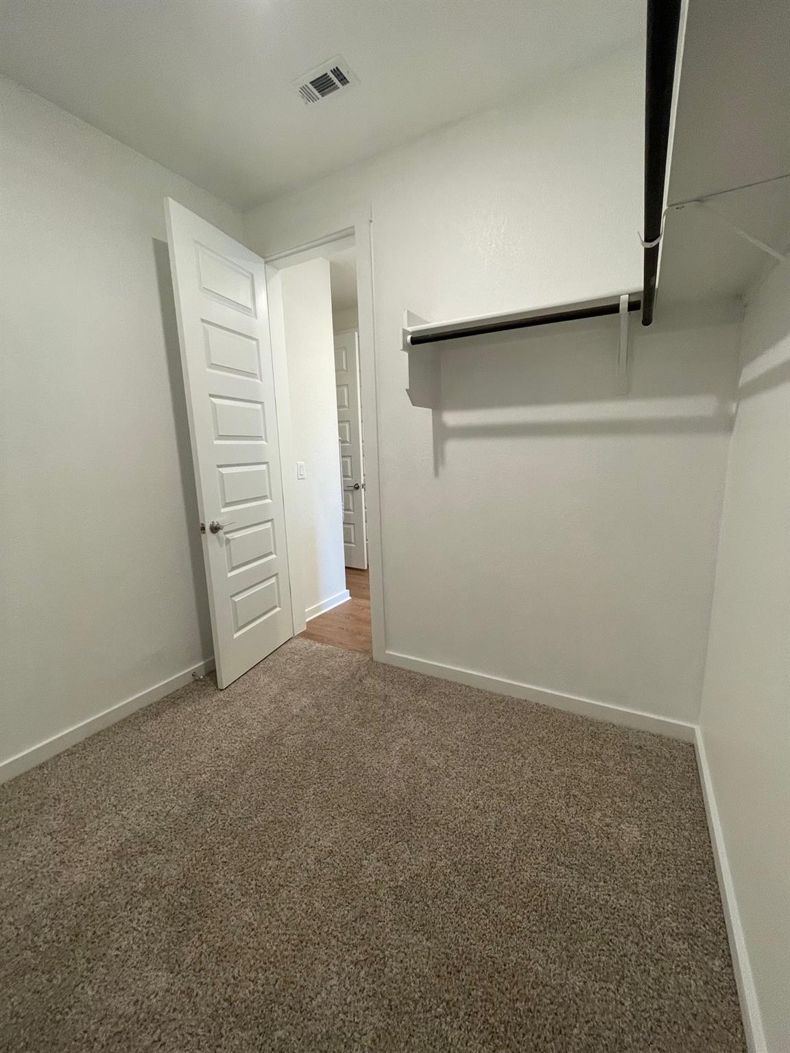 2421 Rosette Ln Property Photo 24