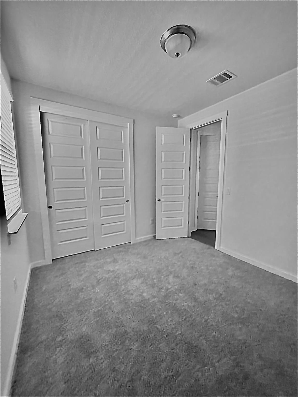 2421 Rosette Ln Property Photo 25