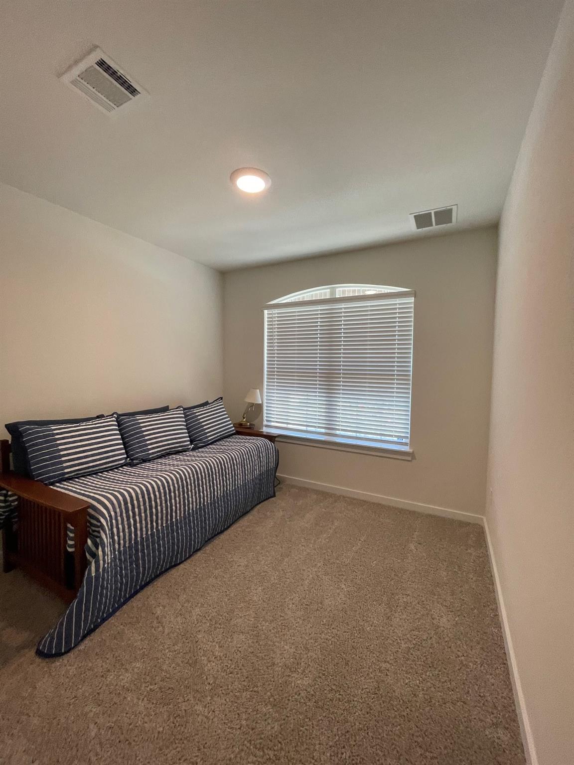 2421 Rosette Ln Property Photo 30