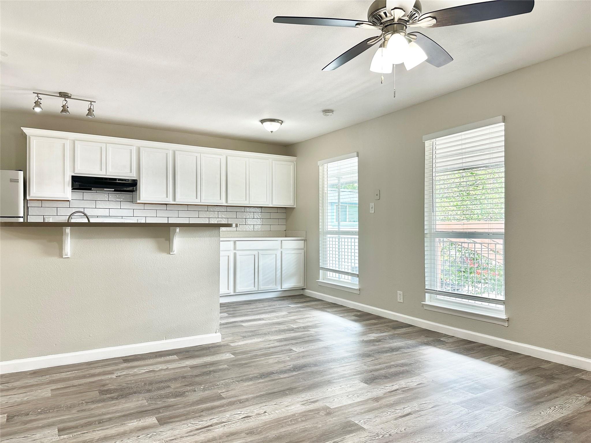 7304 Twin Crest Dr 201 Property Photo 4