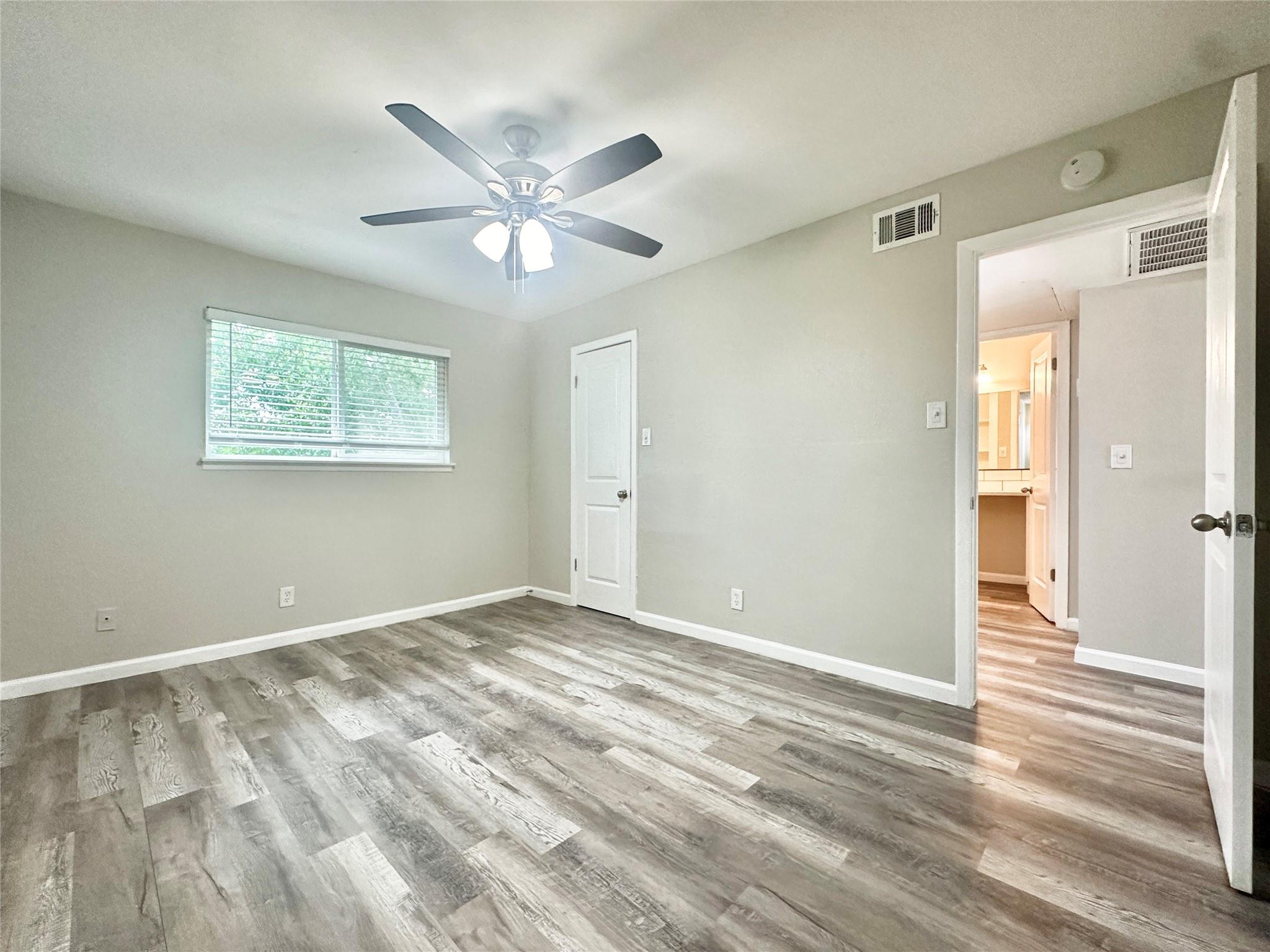 7304 Twin Crest Dr 201 Property Photo 6