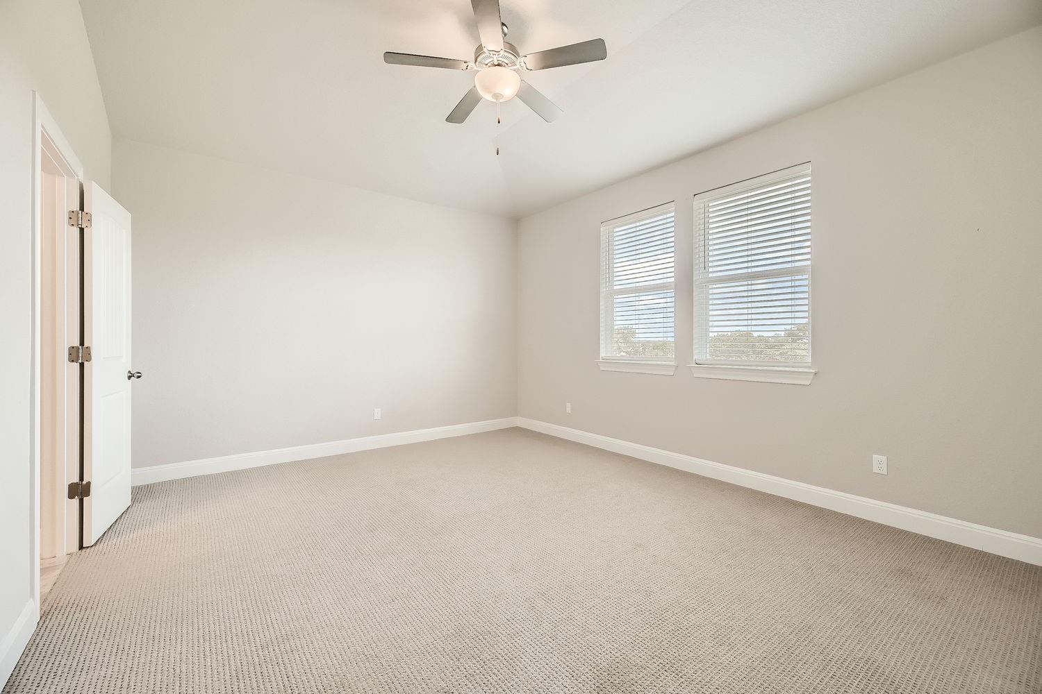 274 Sawtooth Mountain Way Property Photo 8