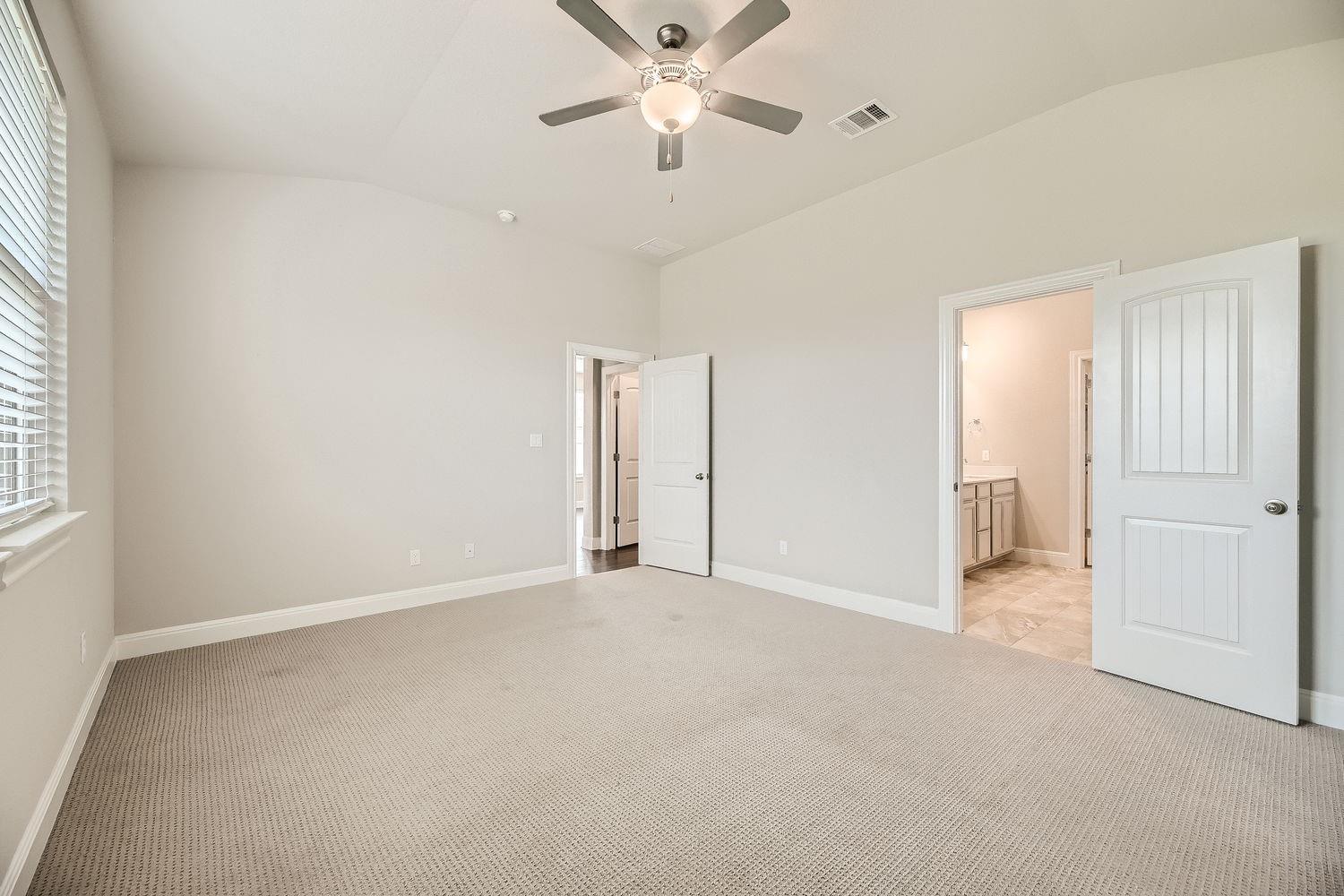 274 Sawtooth Mountain Way Property Photo 9
